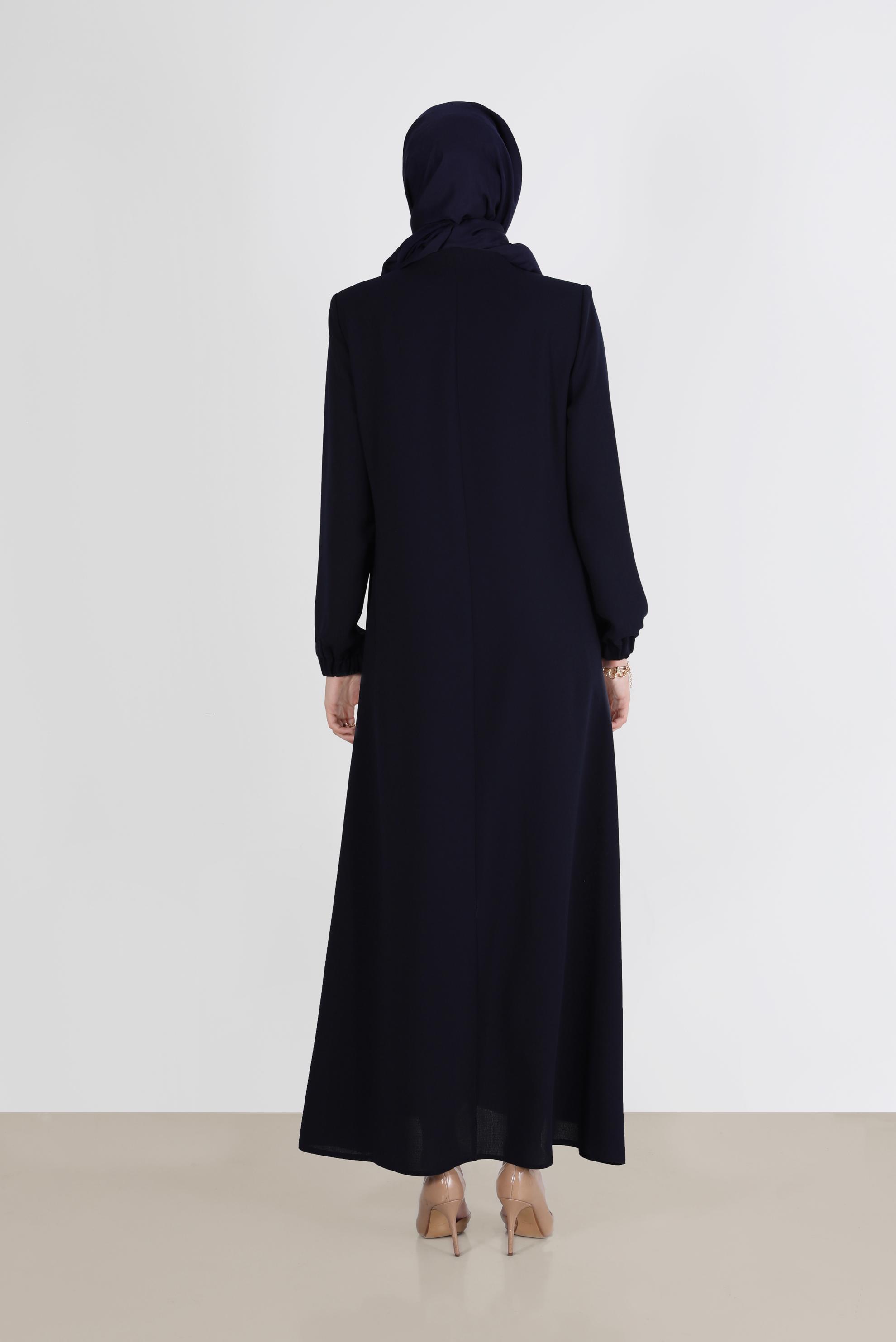 Tesettür giyim LACİVERT TAŞ BASKI DETAYLI FERMUARLI PARDESÜ 10528 