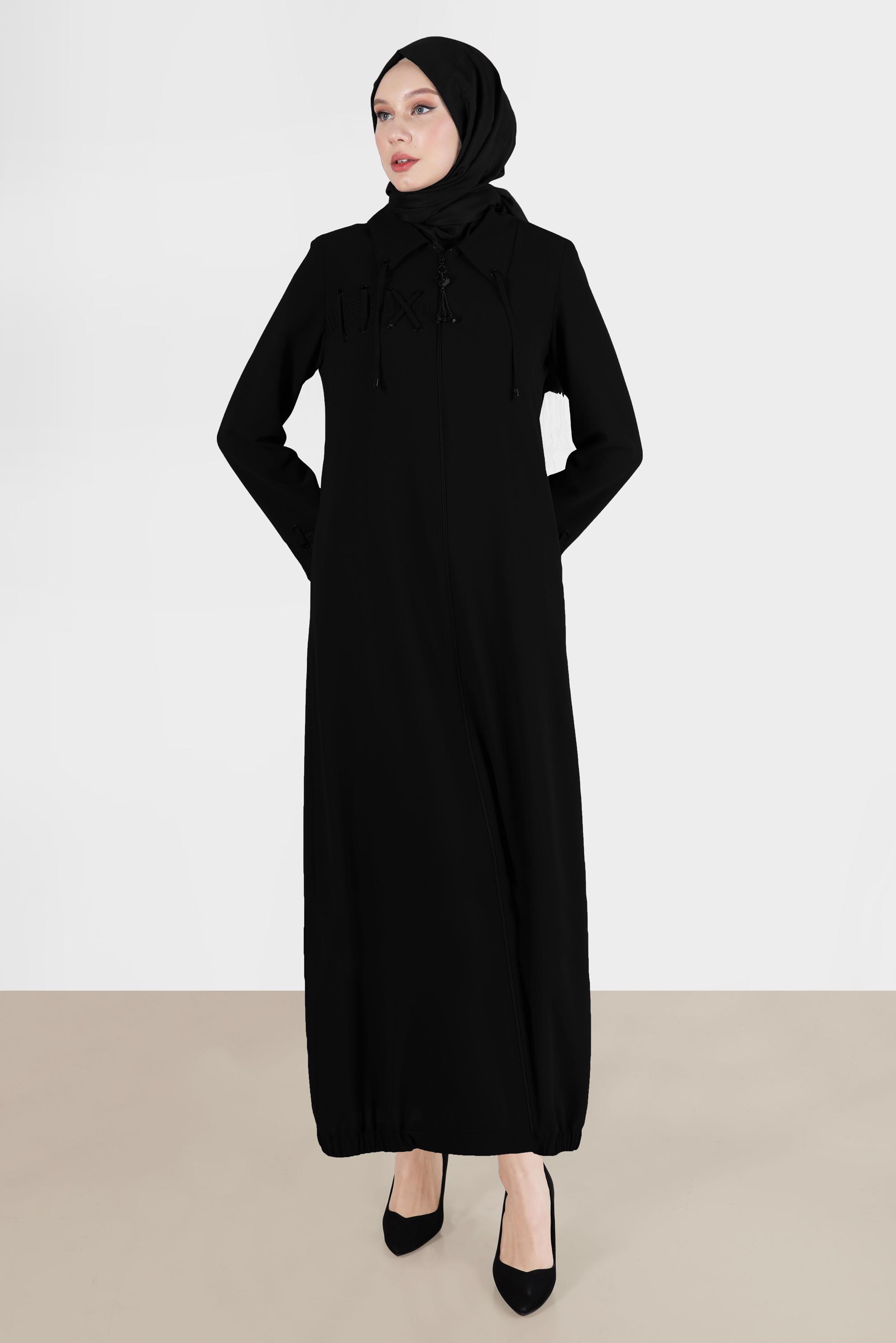 Tesettür giyim SİYAH KUŞGÖZÜ DETAYLI FERMUARLI PARDESÜ 10534	