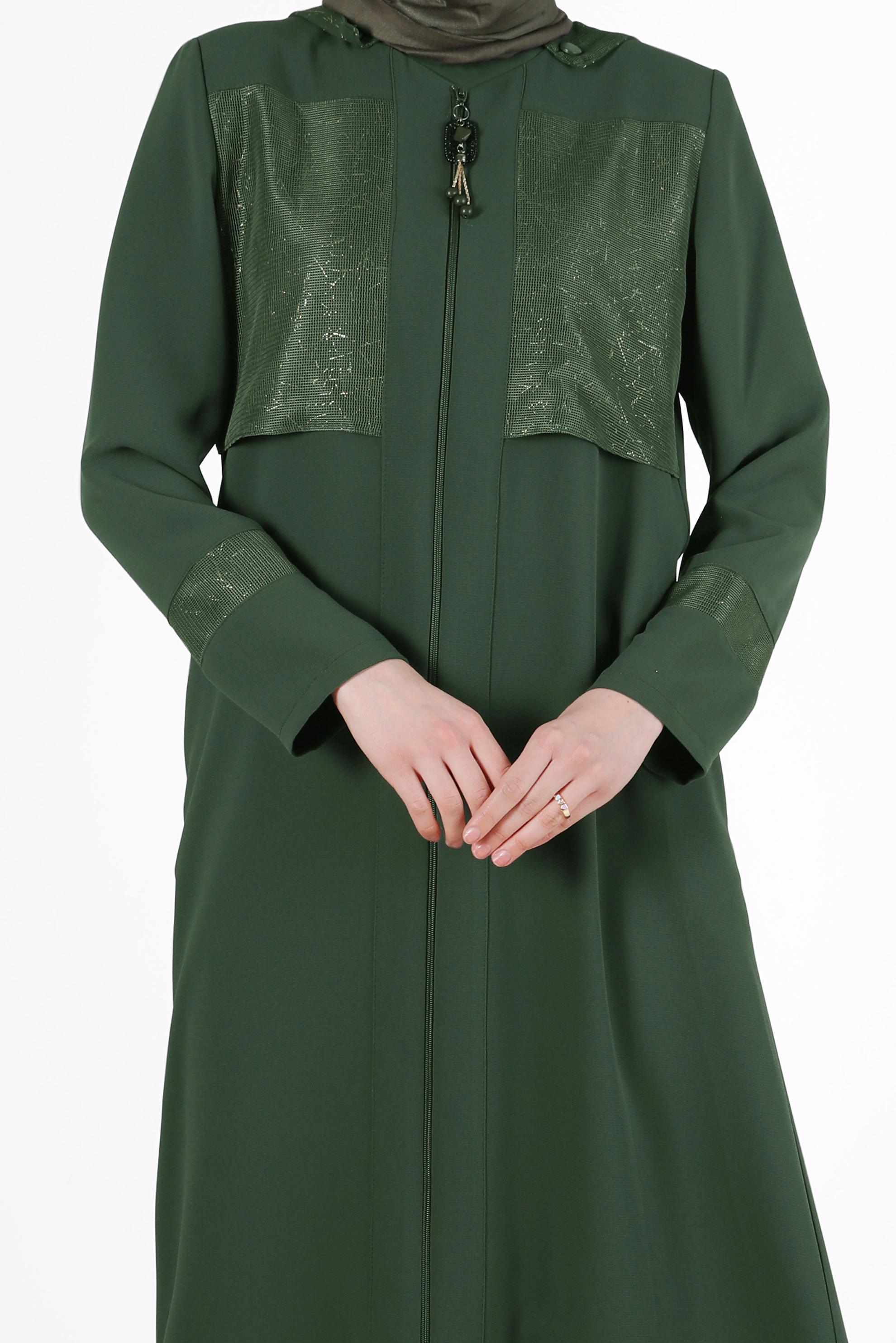 Tesettür giyim HAKİ PARLAK KUMAŞ DETAYLI FERMUARLI PARDESÜ 10535 