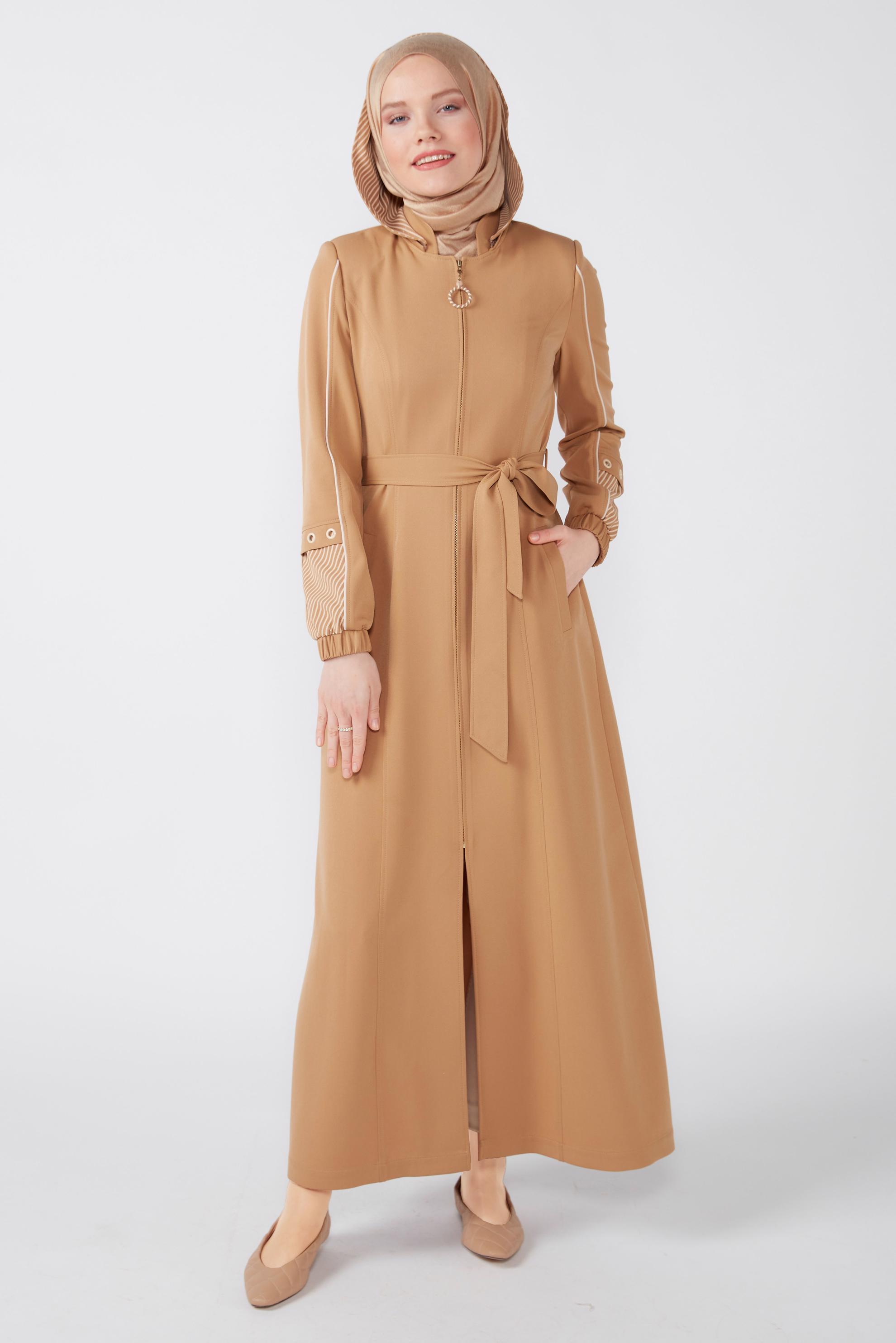 Tesettür giyim KAHVE ŞERİTLİ KUŞGÖZÜ DETAYLI PARDESÜ 10547 