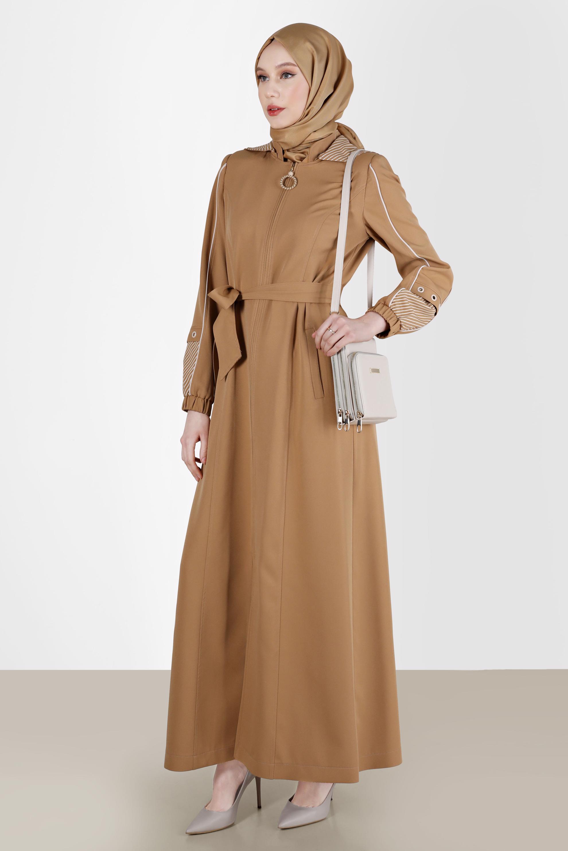 Tesettür giyim KAHVE ŞERİTLİ KUŞGÖZÜ DETAYLI PARDESÜ 10547 