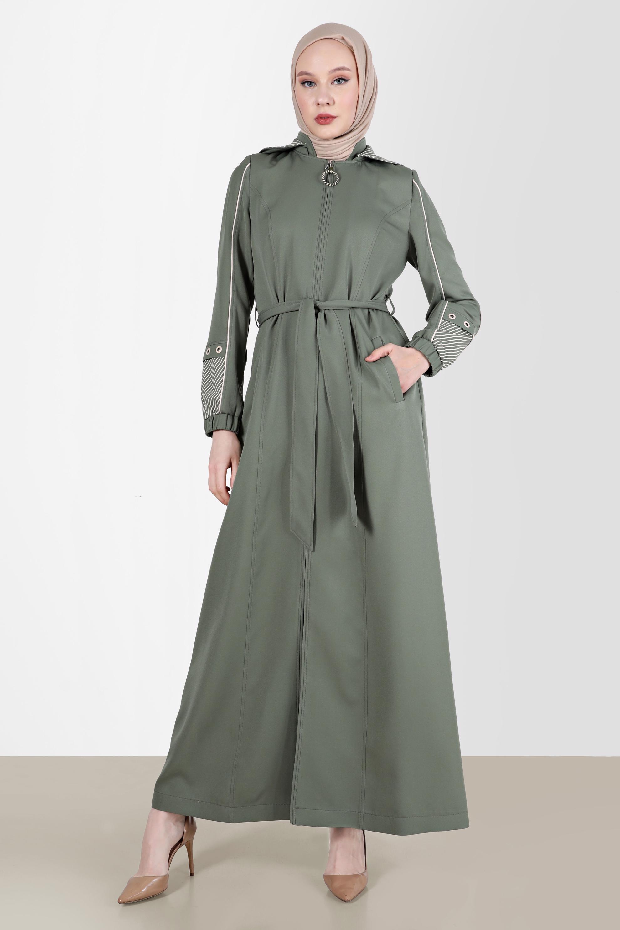 Tesettür giyim YEŞİL ŞERİTLİ KUŞGÖZÜ DETAYLI PARDESÜ 10547 