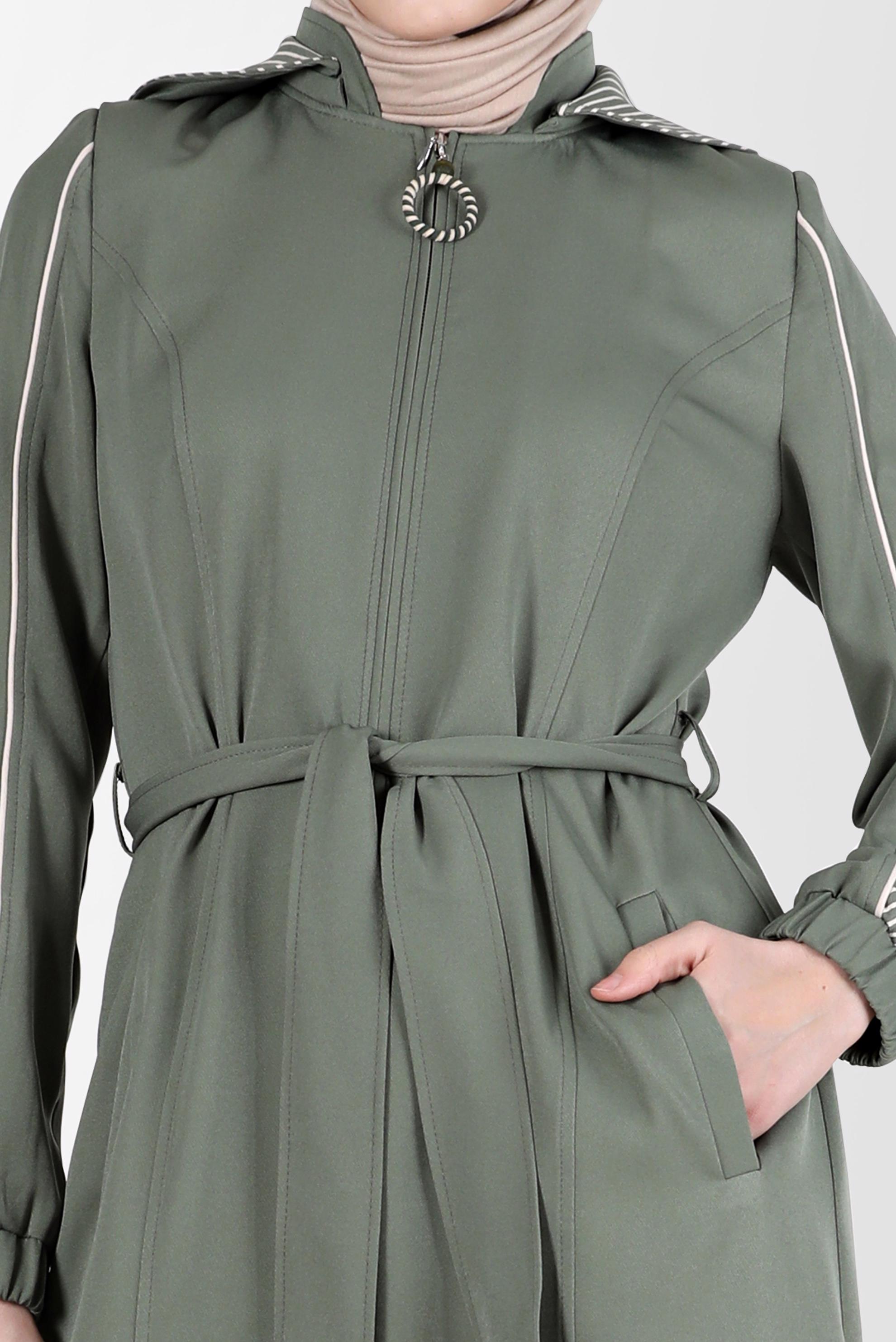 Tesettür giyim YEŞİL ŞERİTLİ KUŞGÖZÜ DETAYLI PARDESÜ 10547 