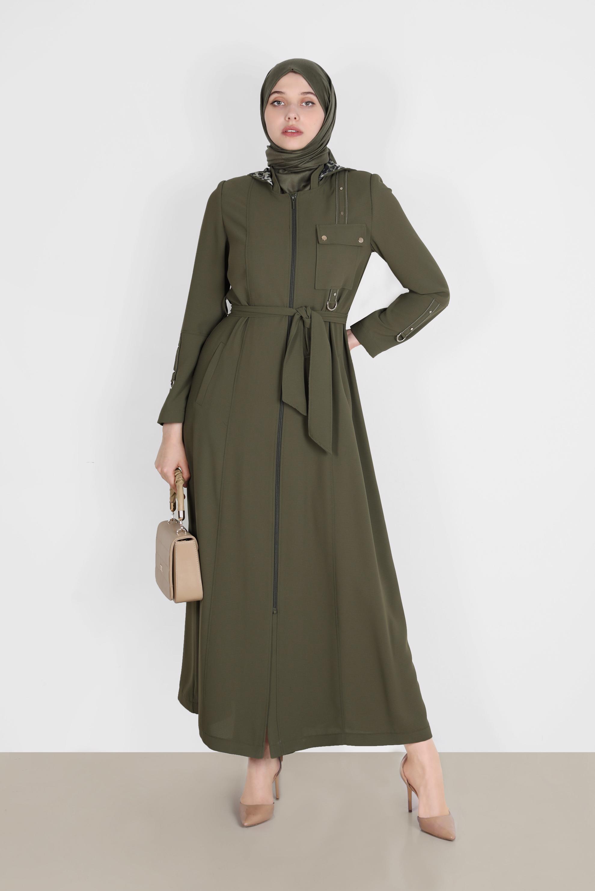 Tesettür giyim HAKİ KAPÜŞONLU LEOPAR DESENLİ PARDESÜ 10549 