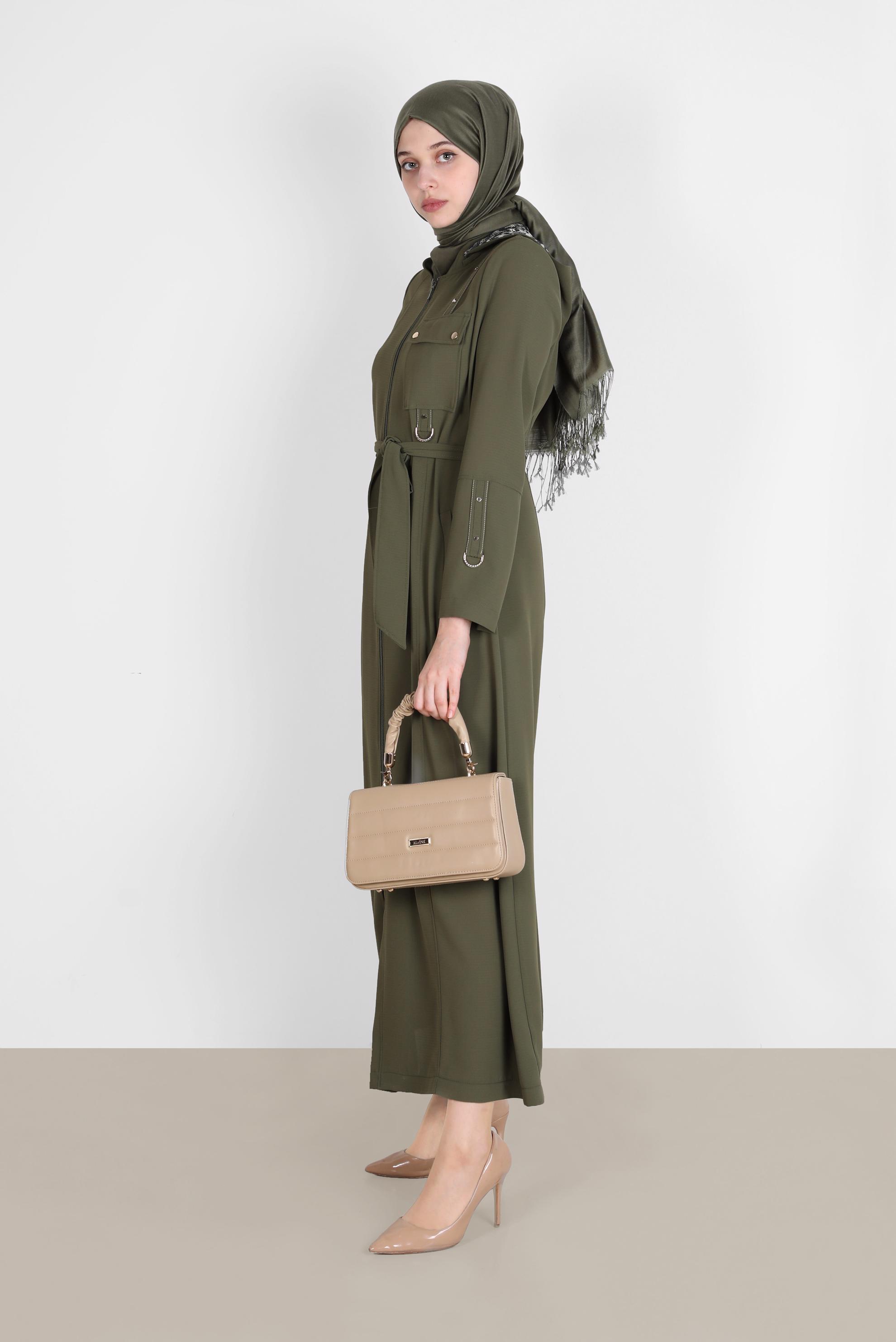 Tesettür giyim HAKİ KAPÜŞONLU LEOPAR DESENLİ PARDESÜ 10549 