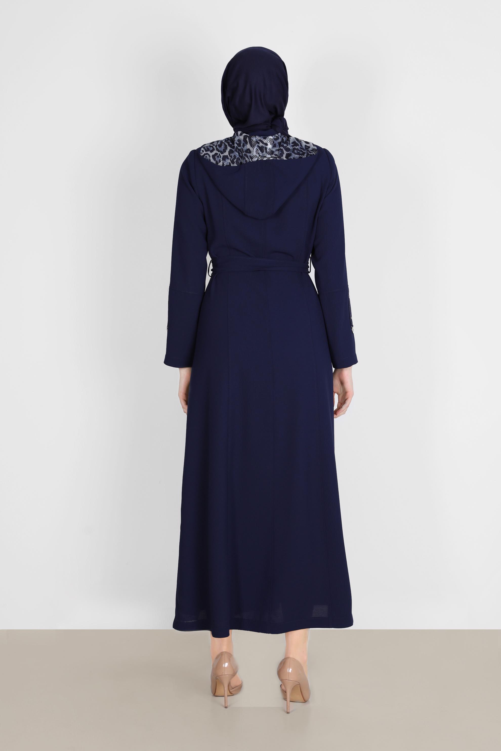 Tesettür giyim LACİVERT KAPÜŞONLU LEOPAR DESENLİ PARDESÜ 10549 