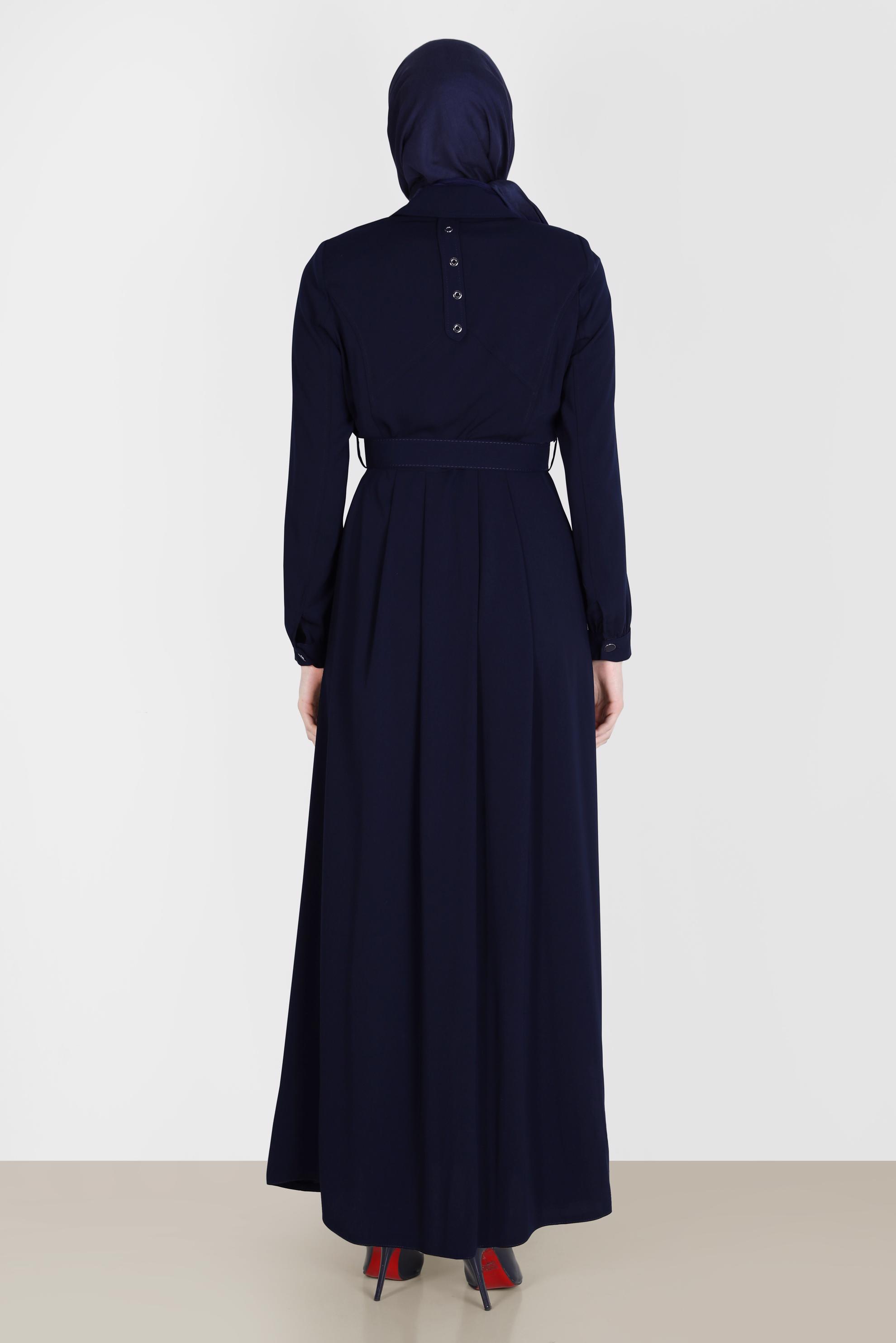 Tesettür giyim LACİVERT KUŞGÖZÜ DETAYLI KEMERLİ PARDESÜ 10555 