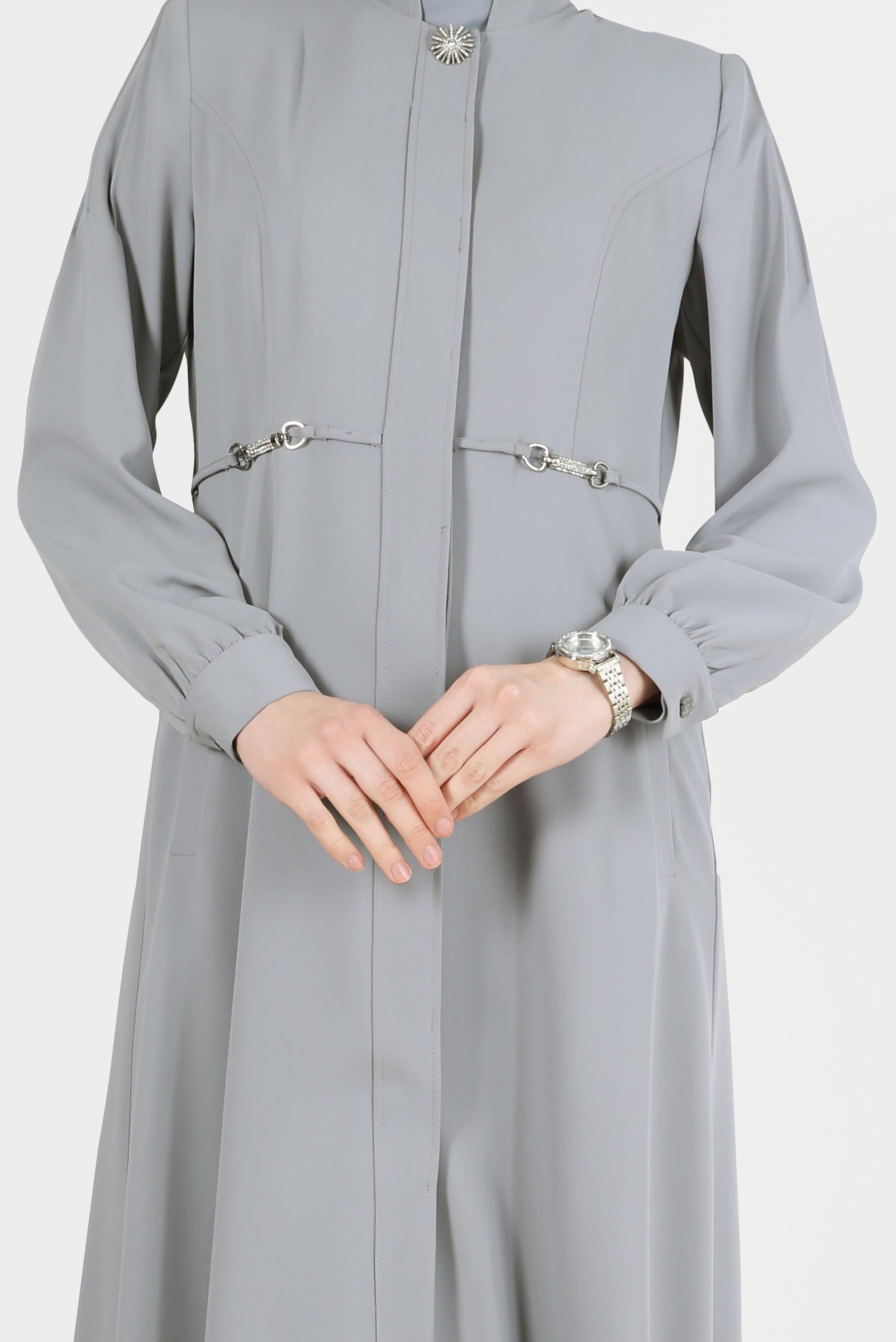 Tesettür giyim GRİ TAŞLI BROŞ DETAYLI PARDESÜ 10556	