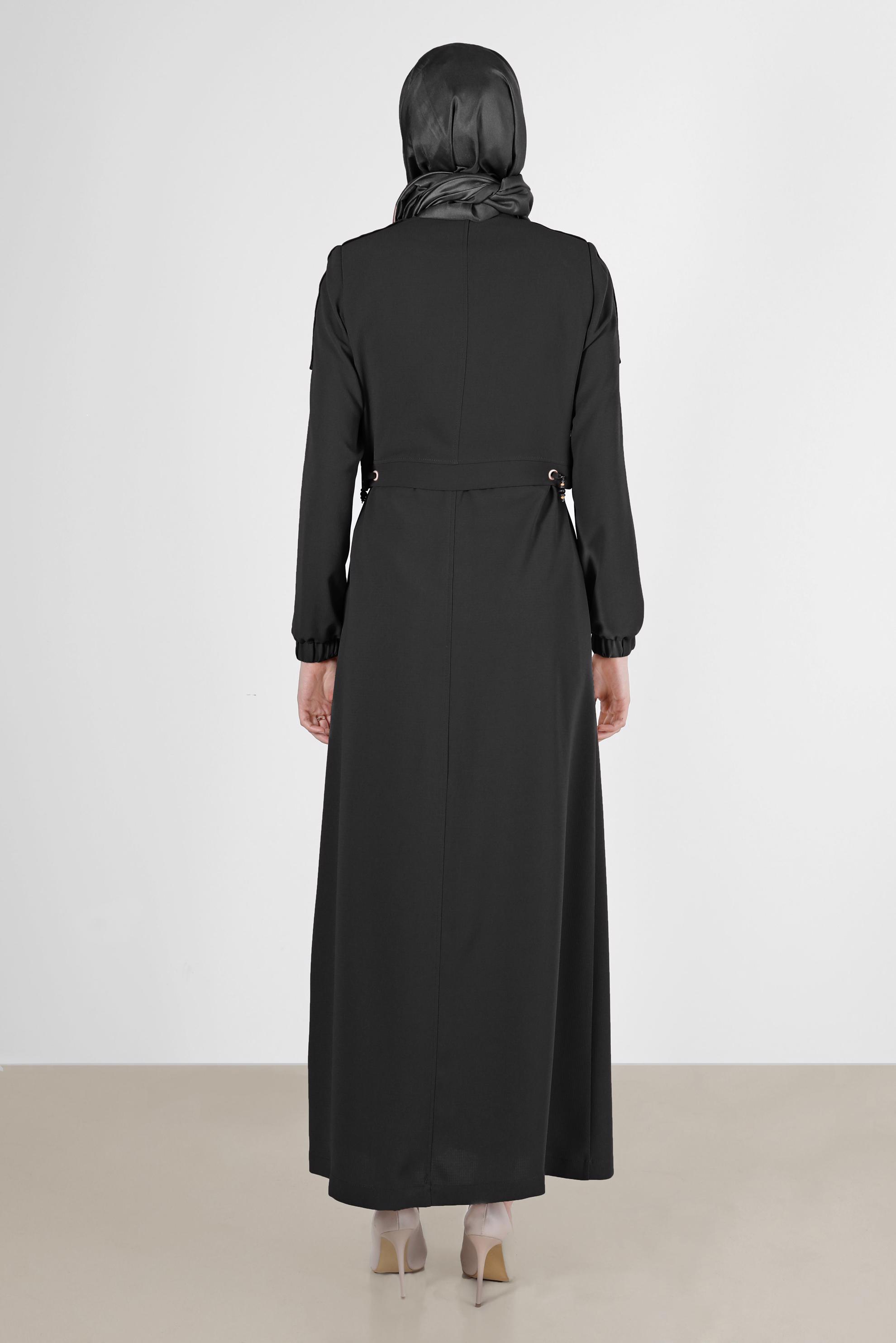 Tesettür giyim SİYAH MANŞETLERİ LASTİKLİ BELDEN BAĞLAMALI PARDESÜ 10558	