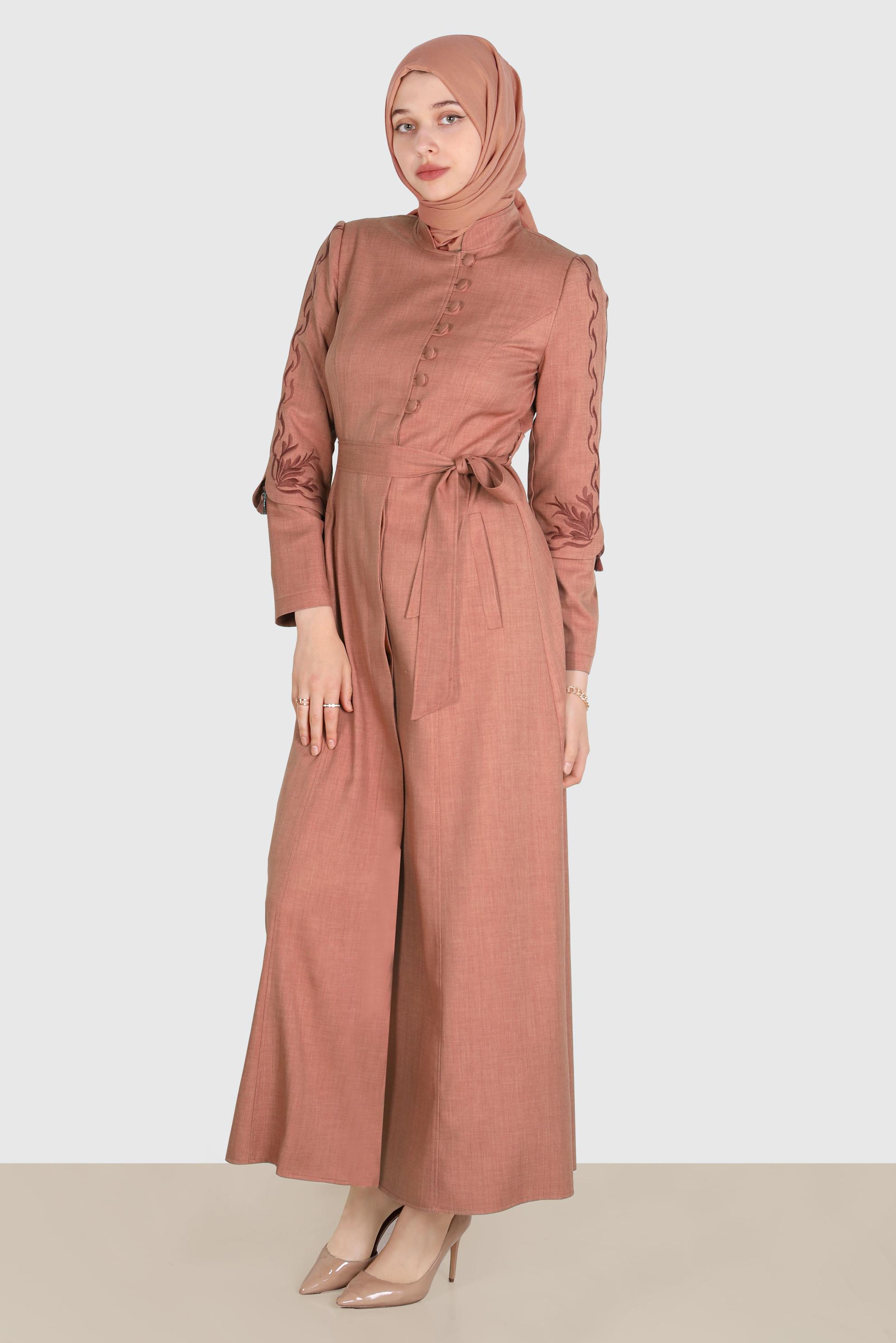 Tesettür giyim TURUNCU KOLLARI NAKIŞLI PARDESÜ 10573 