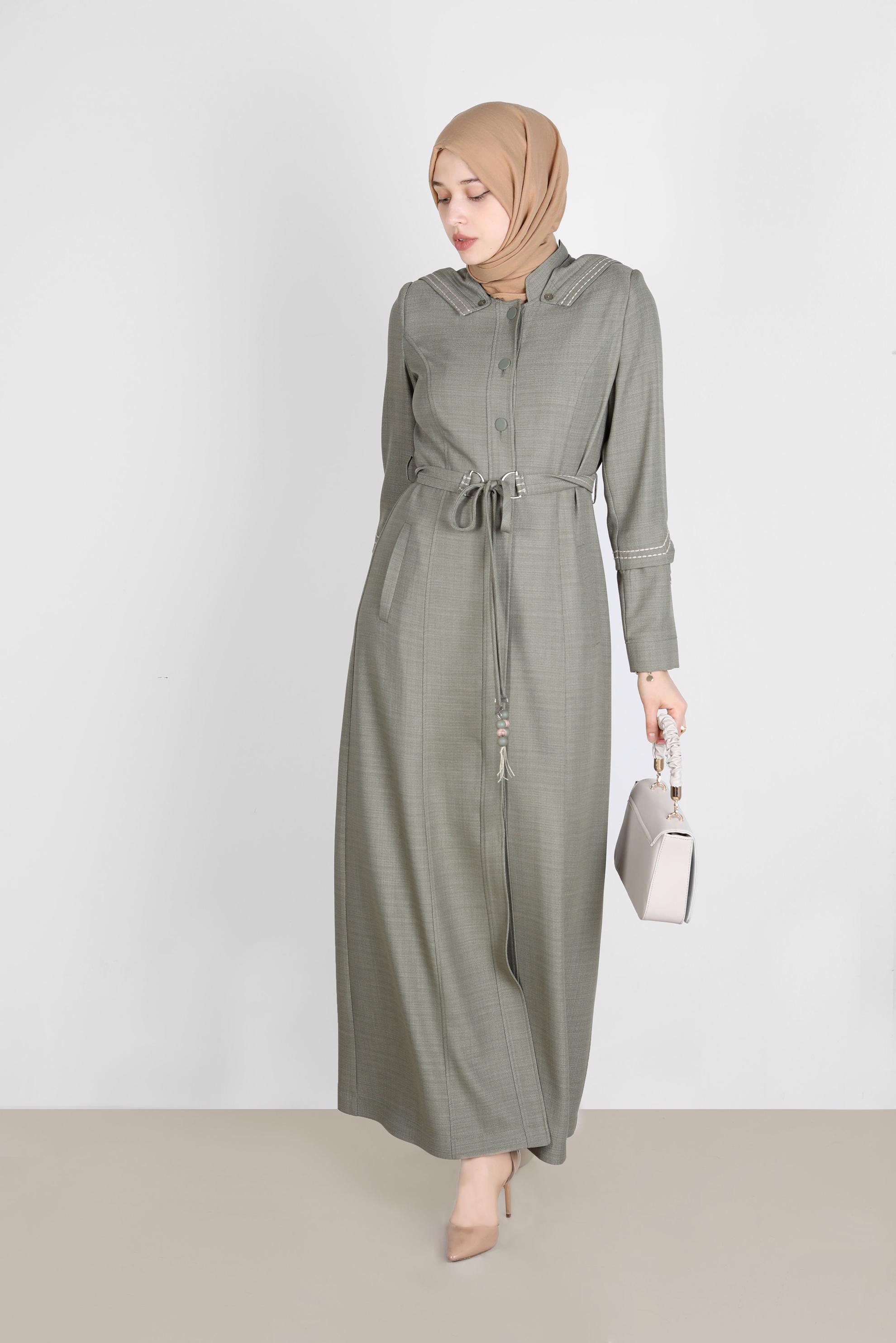 Tesettür giyim YEŞİL NAKIŞLI KAPÜŞONLU PARDESÜ 10575	