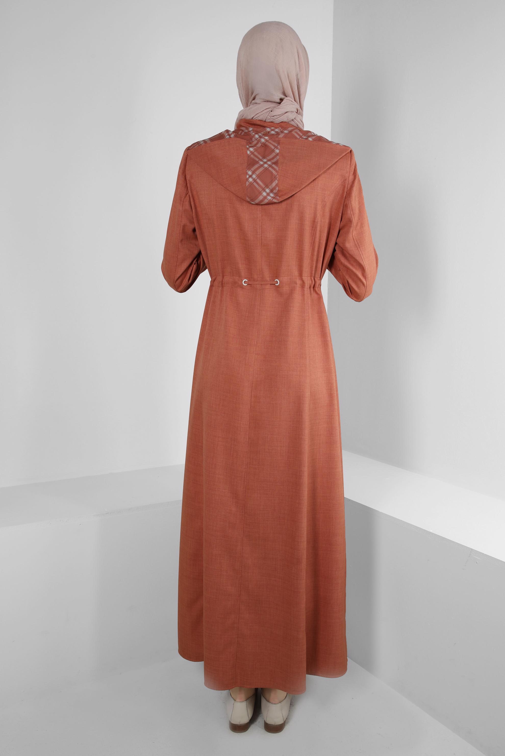 Tesettür giyim TURUNCU KAPÜŞONU EKOSE DESENLİ PARDESÜ 10576 