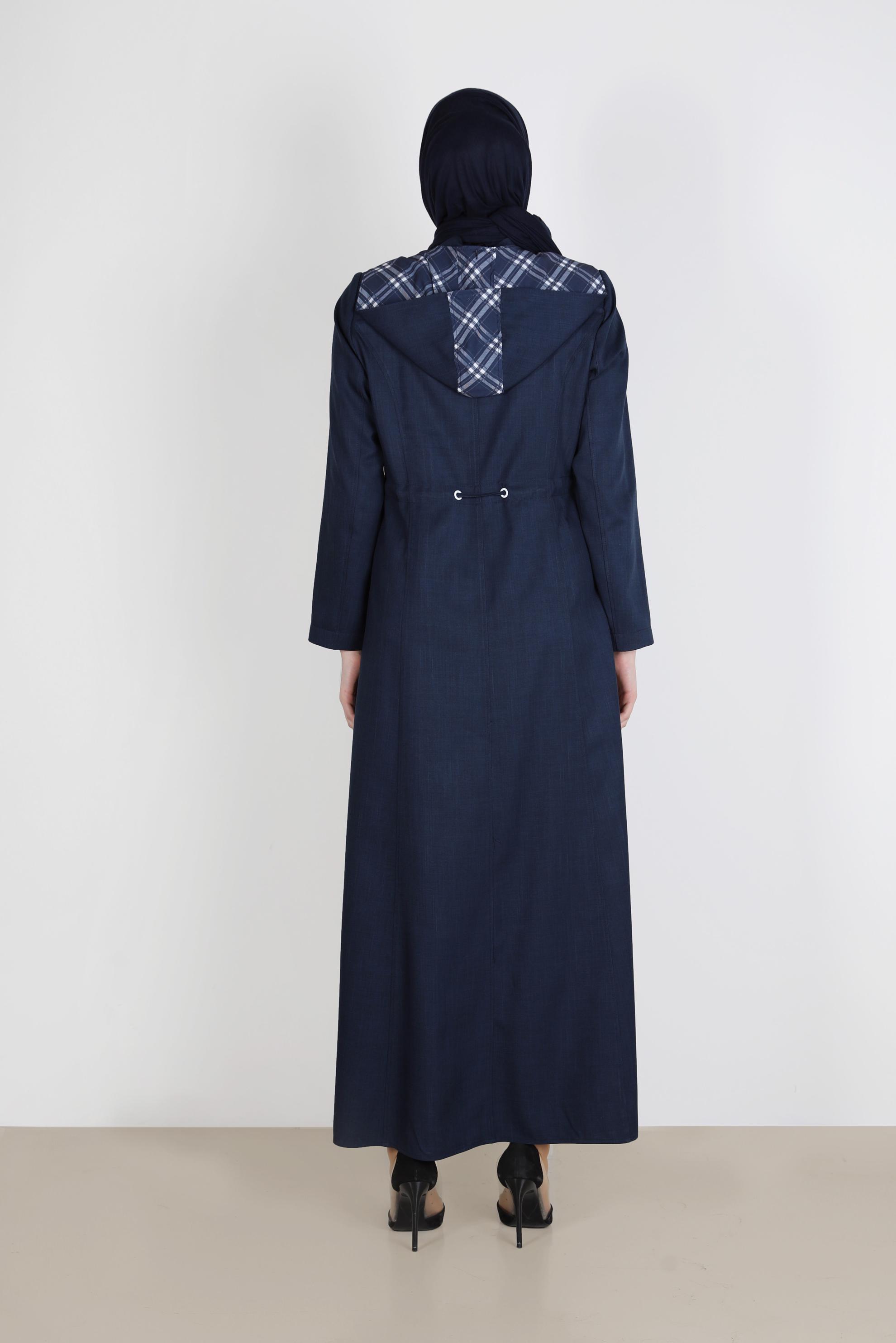 Tesettür giyim LACİVERT KAPÜŞONU EKOSE DESENLİ PARDESÜ 10576 