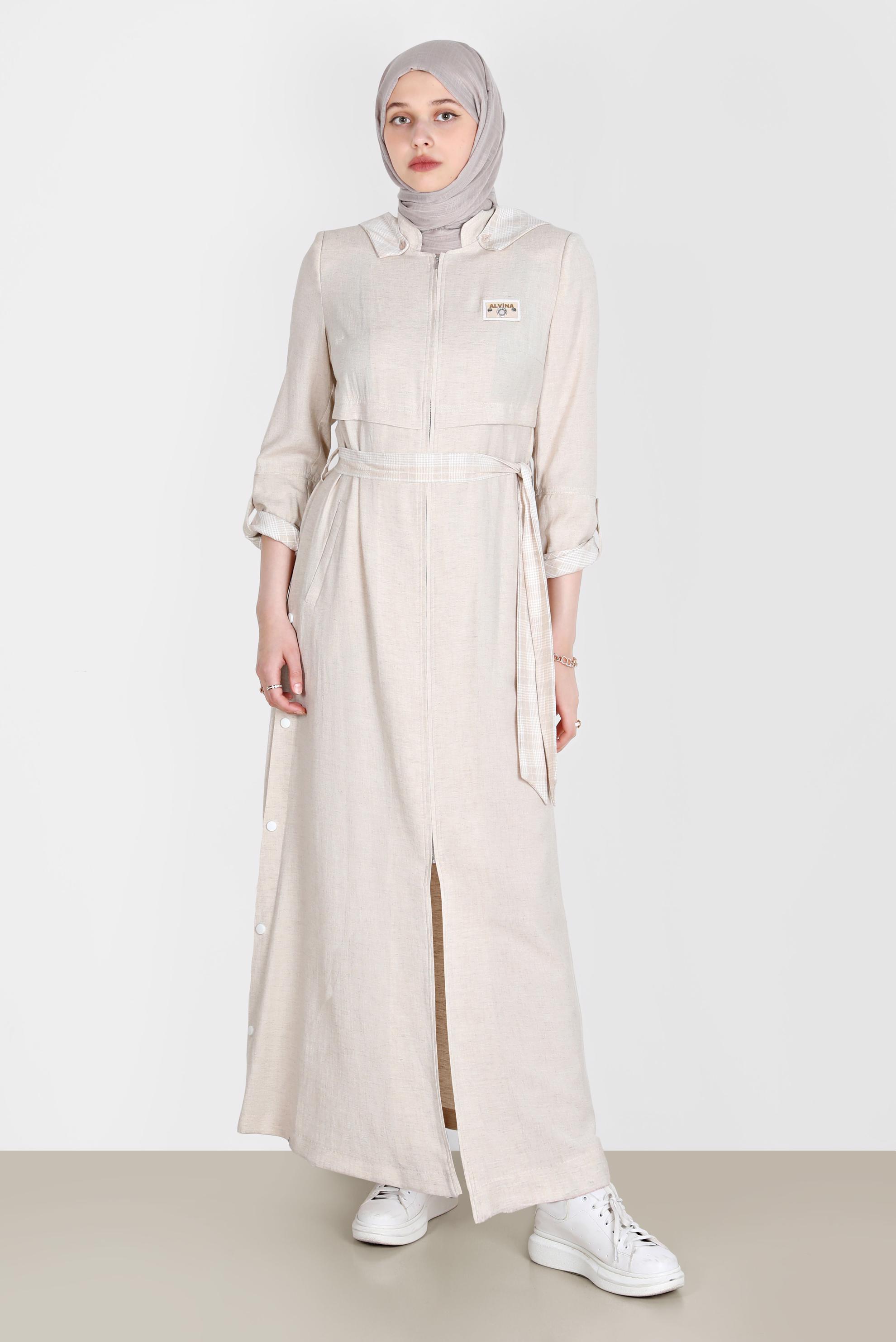 Tesettür giyim BEJ YANLARI ÇITÇITLI KUŞAKLI PARDESÜ 10588 