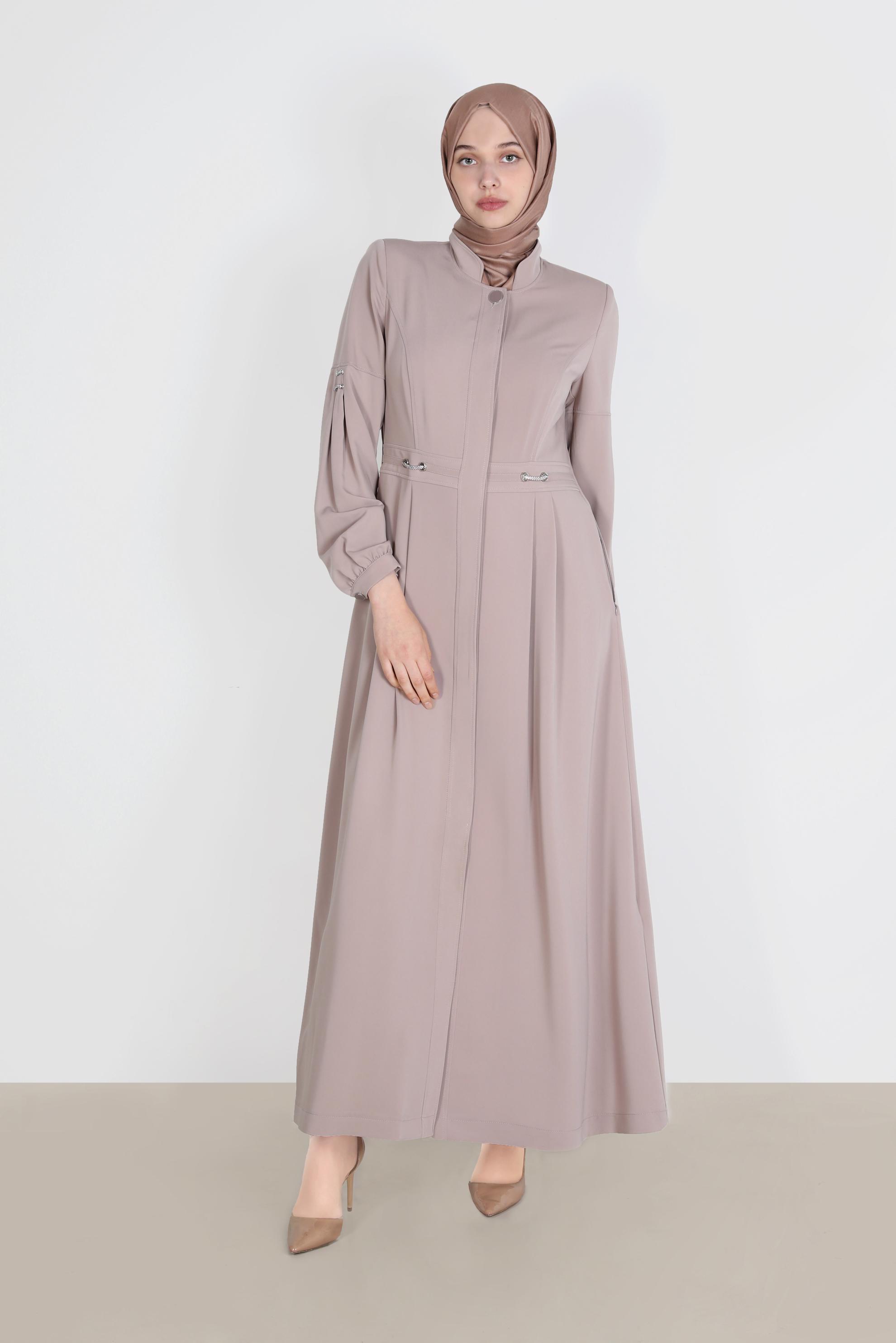 Tesettür giyim BEJ KUŞGÖZÜ DETAYLI PARDESÜ 10599