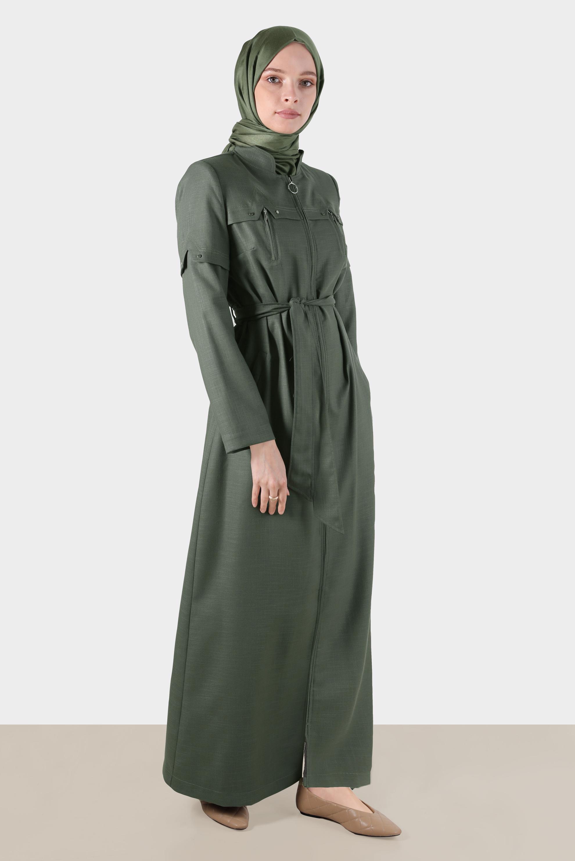 Tesettür giyim HAKİ FERMUARLI KUŞAKLI PARDESÜ 10602