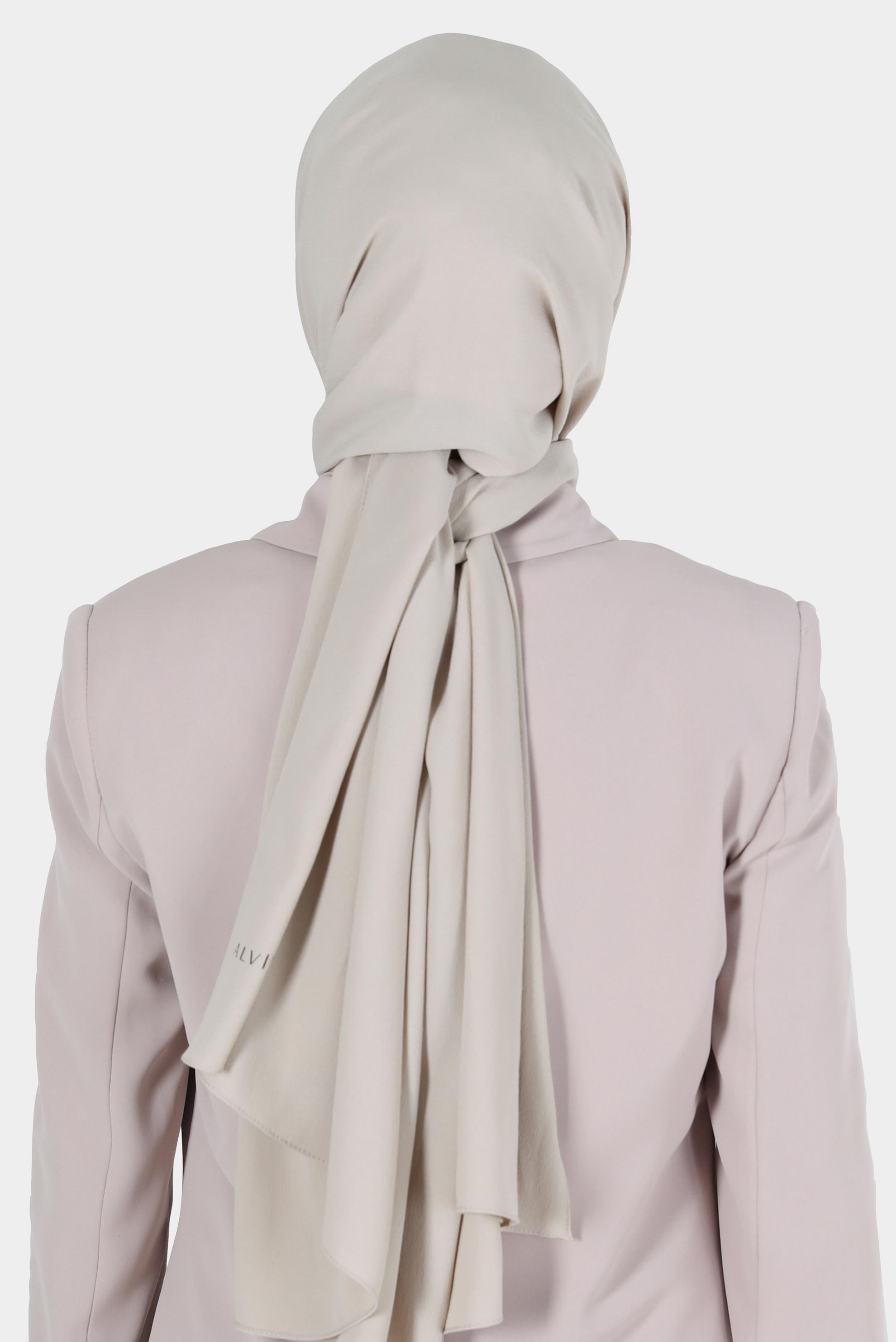 Tesettür giyim BEJ ALVİNA NİV ROYAL ŞAL 8110 