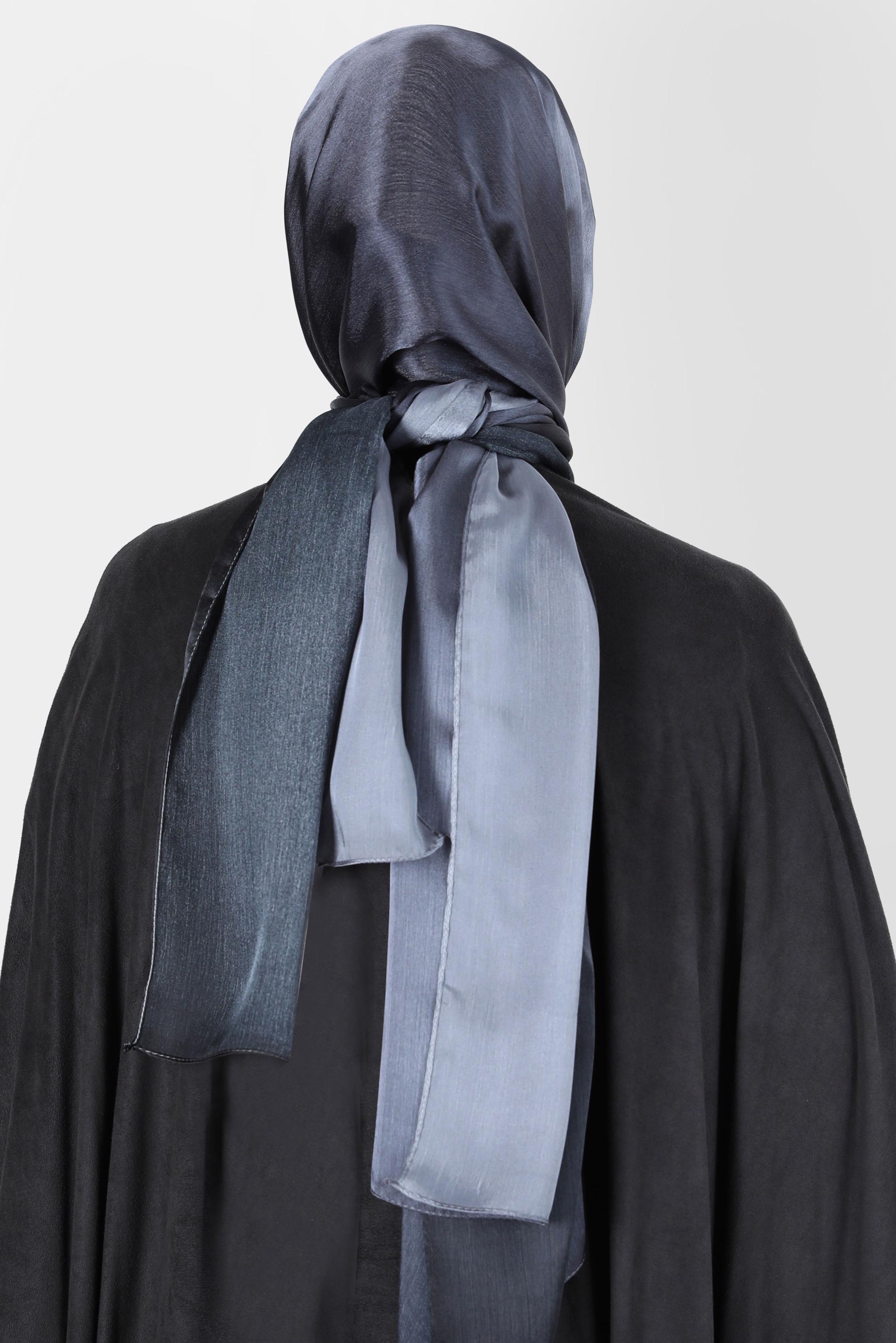 Tesettür giyim SİYAH ALVİNA JANJANLI DEGRADE ŞAL 8129