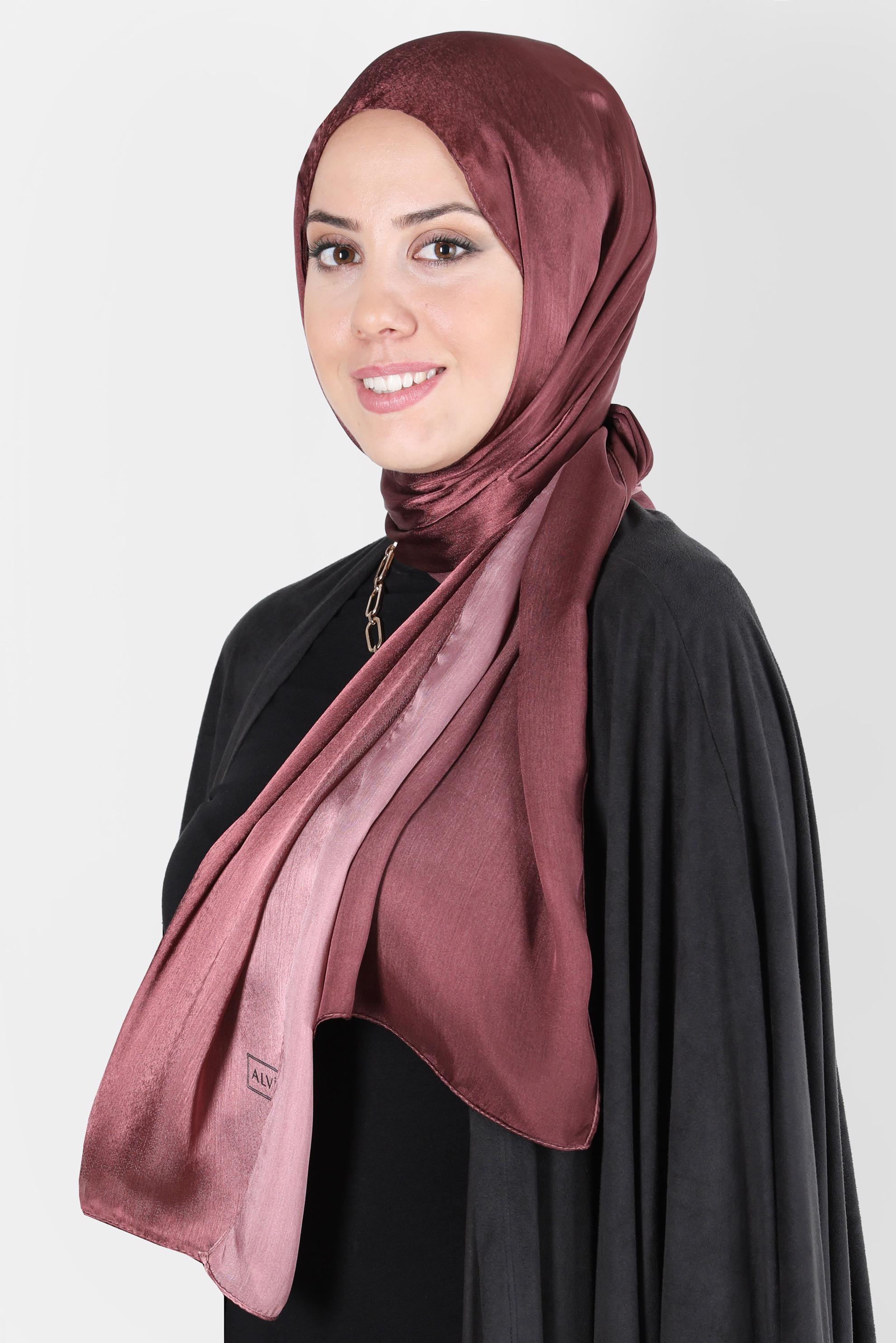 Tesettür giyim MÜRDÜM ALVİNA JANJANLI DEGRADE ŞAL 8129