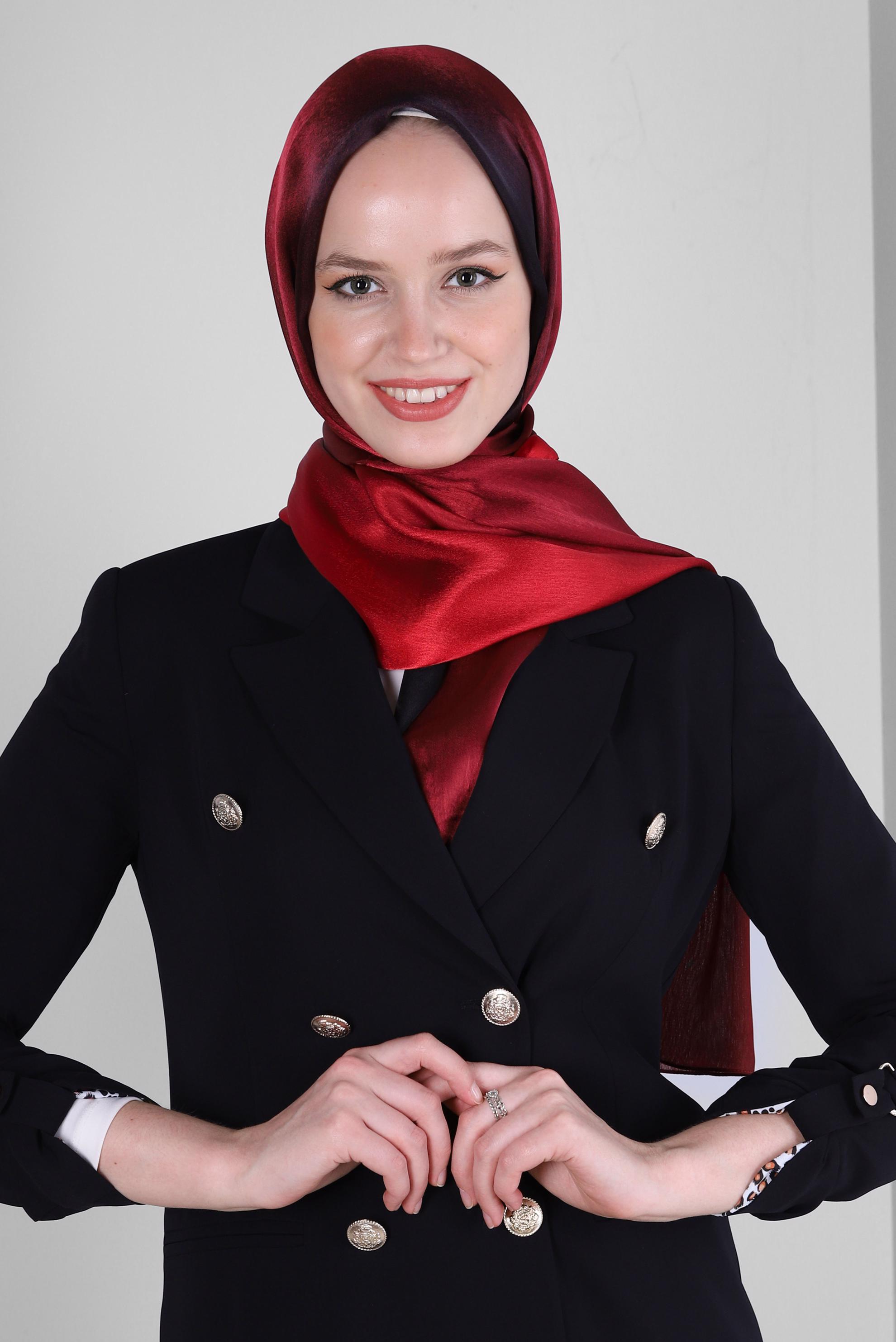 Tesettür giyim SİYAH ALVİNA JANJANLI DEGRADE ŞAL 8129