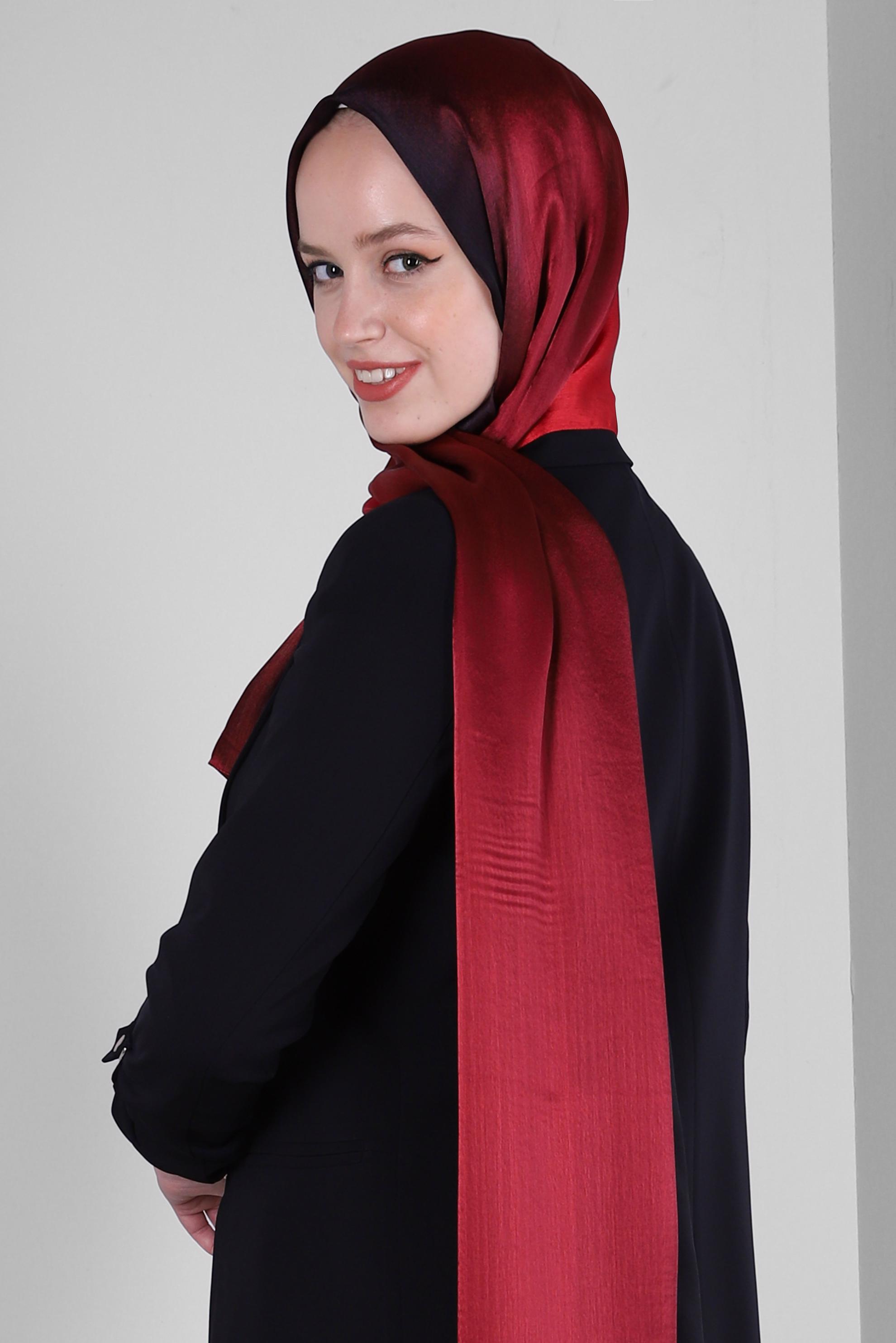 Tesettür giyim SİYAH ALVİNA JANJANLI DEGRADE ŞAL 8129