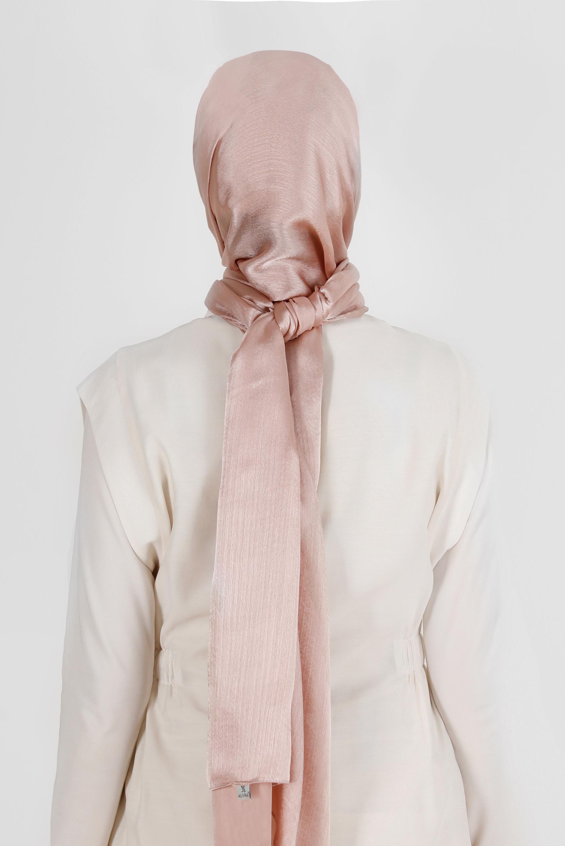 Tesettür giyim PUDRA ALVİNA JANJANLI ŞAL 8139	