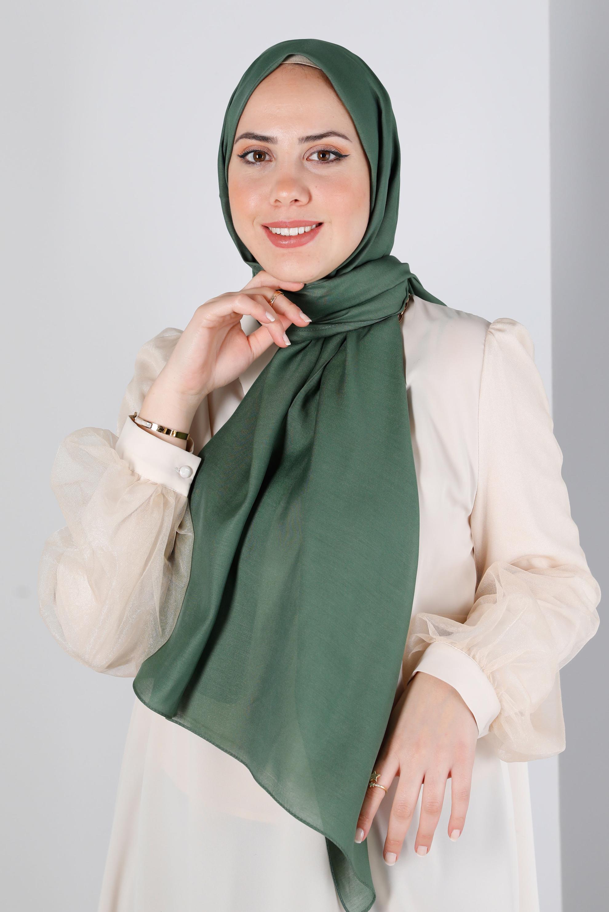 Tesettür giyim HAKİ ALVİNA İNCE İPEKSİ ŞAL 8141