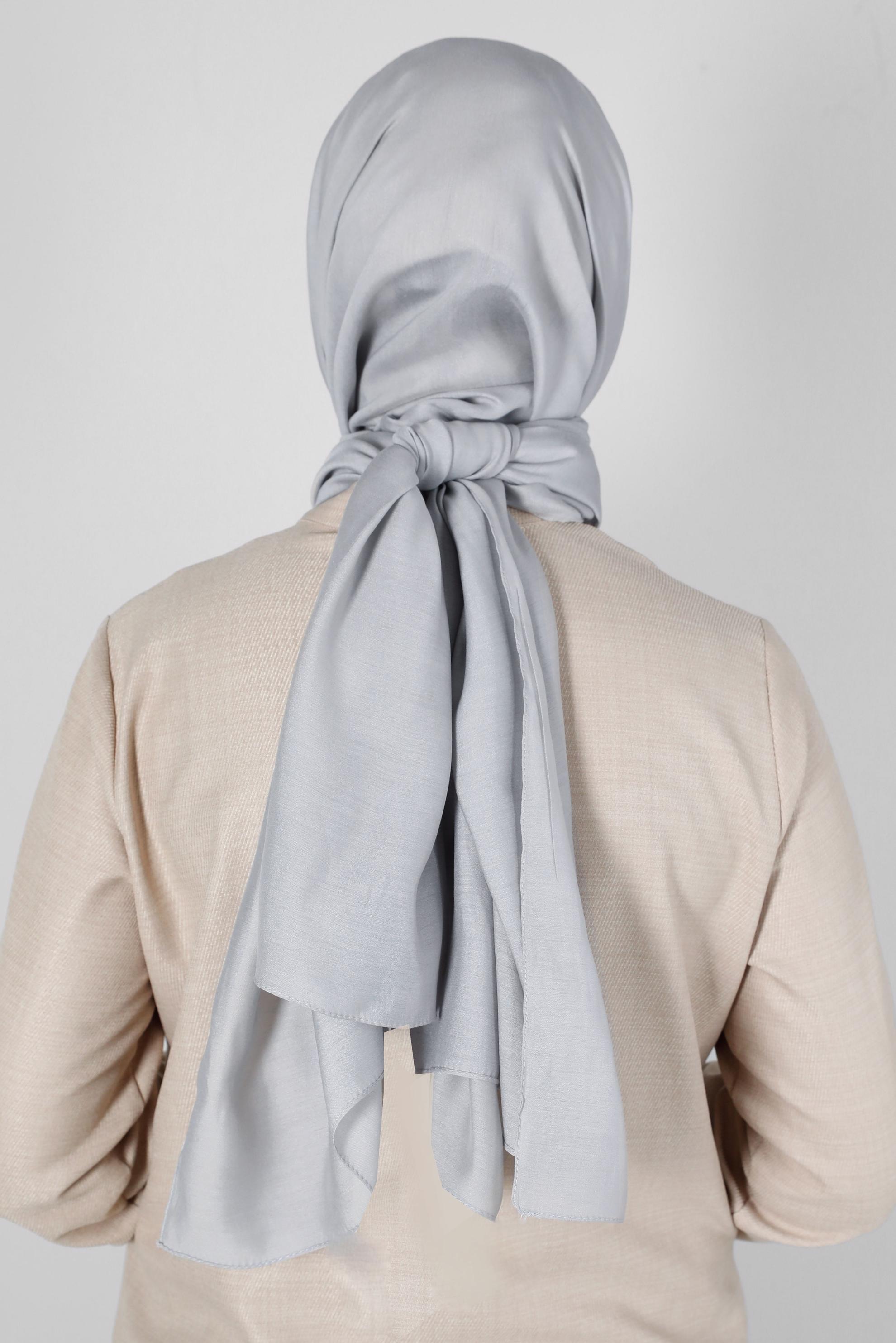 Tesettür giyim GÜMÜŞ ALVİNA İNCE İPEKSİ ŞAL 8141