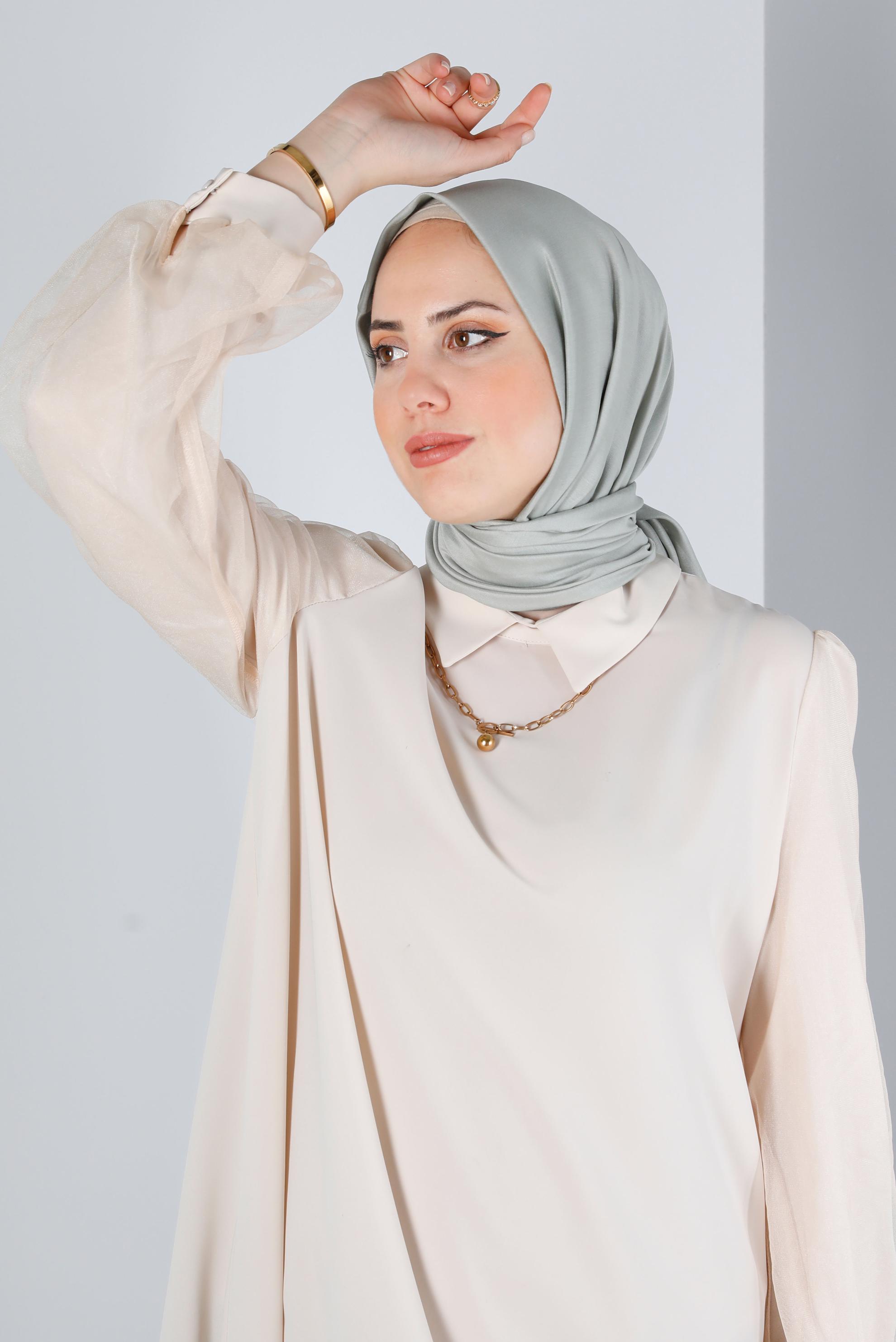 Tesettür giyim GRİ ALVİNA İNCE İPEKSİ ŞAL 8141