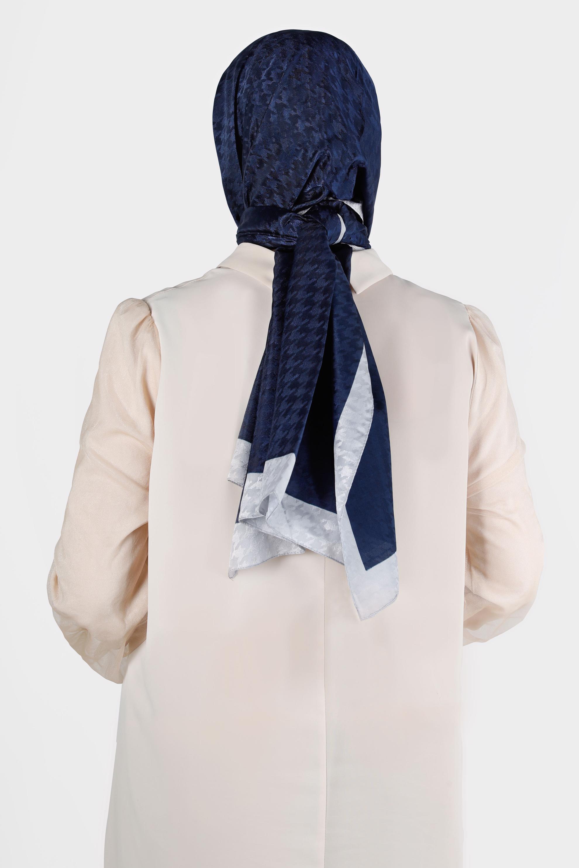 Tesettür giyim LACİVERT ALVINA KAZAYAĞI DESENLİ ŞAL 8143