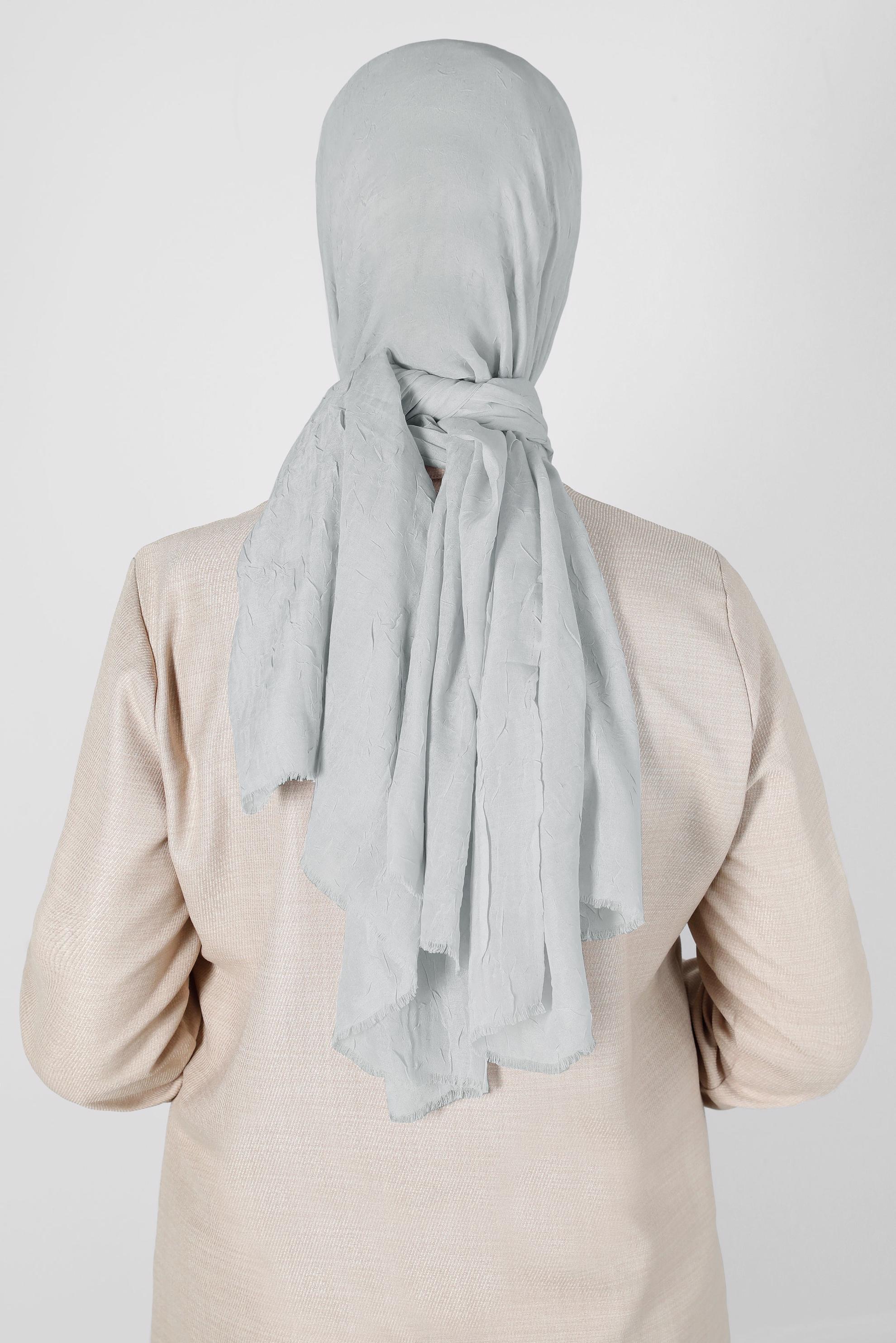 Tesettür giyim GÜMÜŞ ALVİNA BAMBU KRAŞ ŞAL 8145