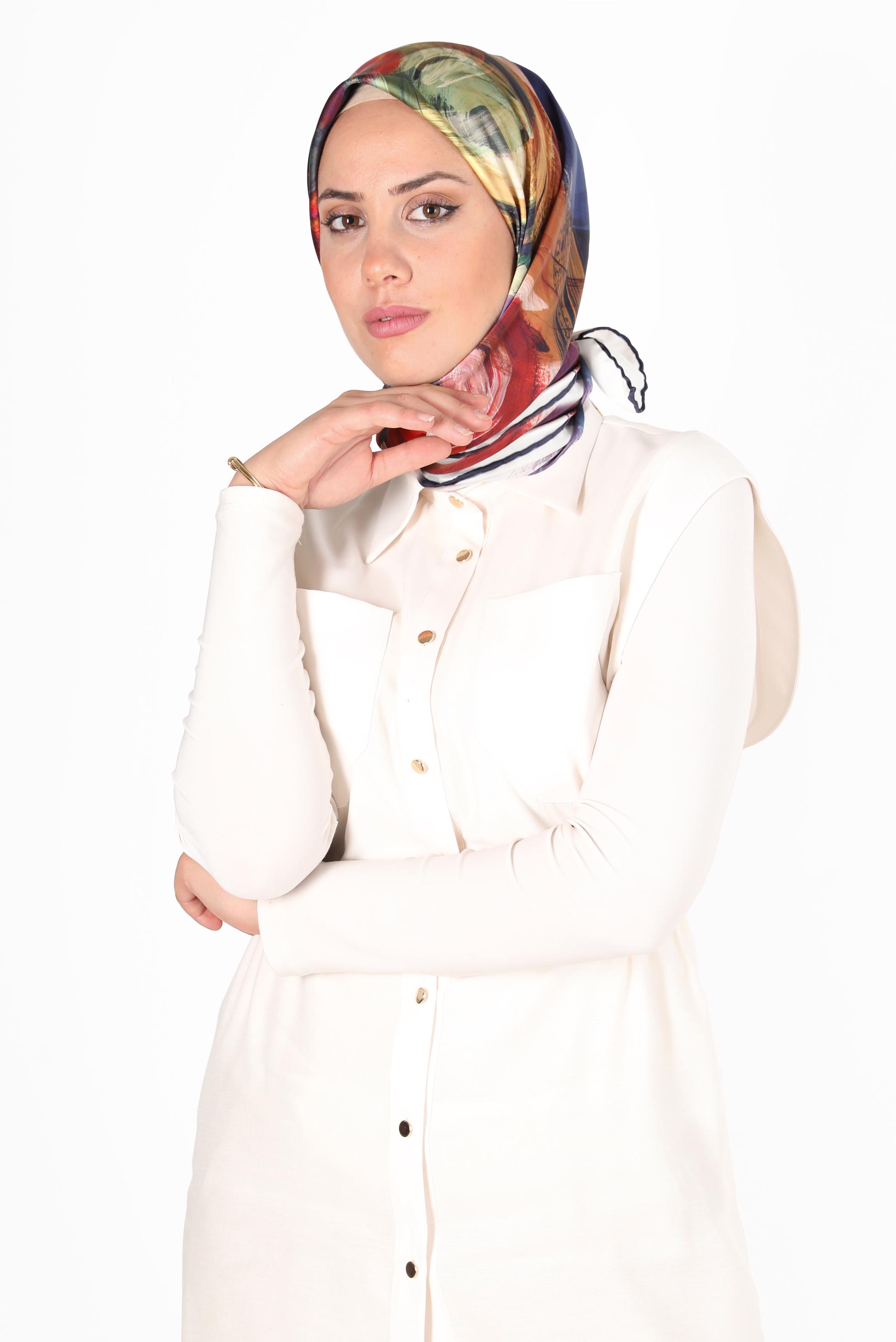 Tesettür giyim LACİVERT ALVİNA DİJİTAL SURA EŞARP 8119 