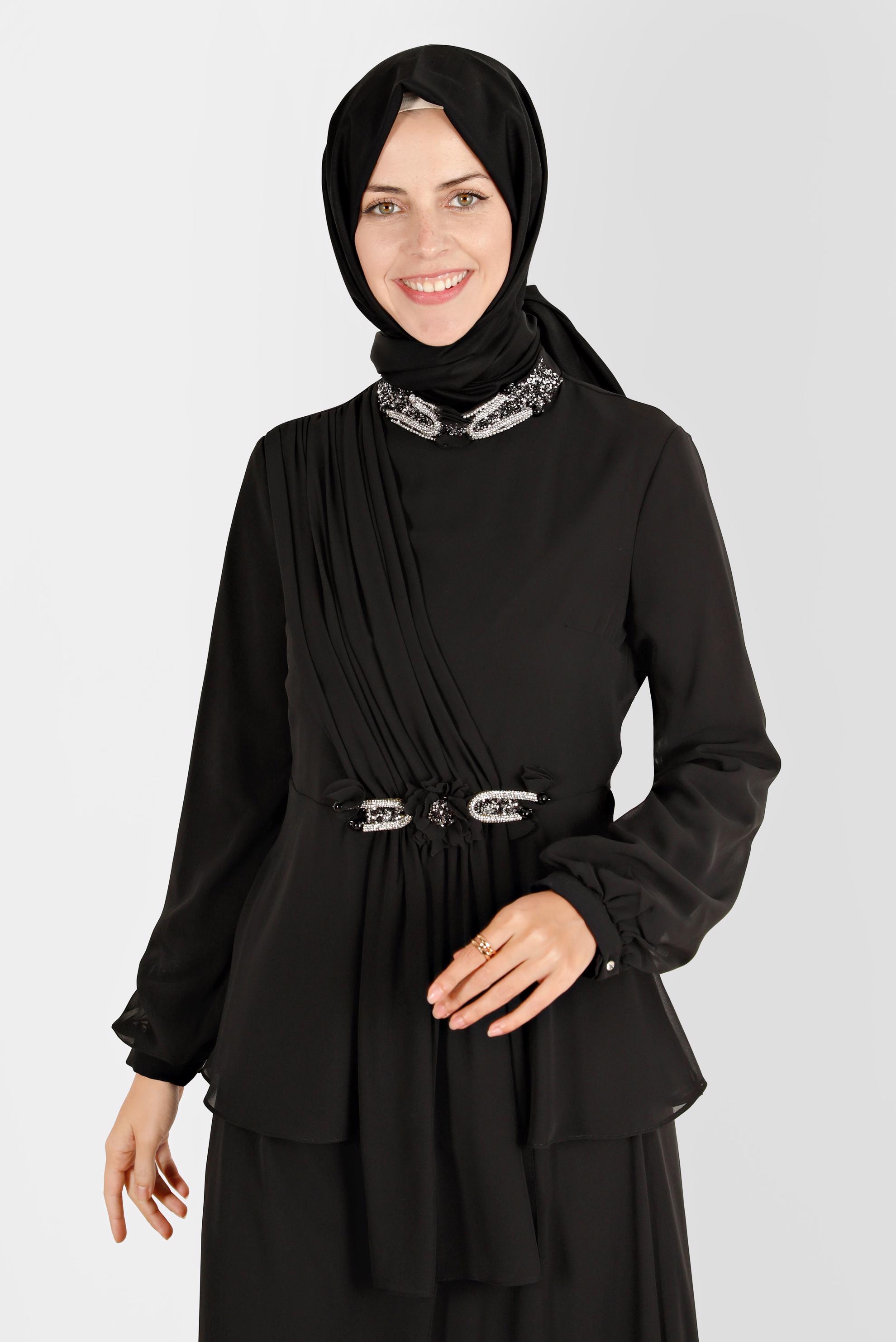 Tesettür giyim SİYAH TAŞ İŞLEMELİ İKİLİ ETEKLİ TAKIM 30252 