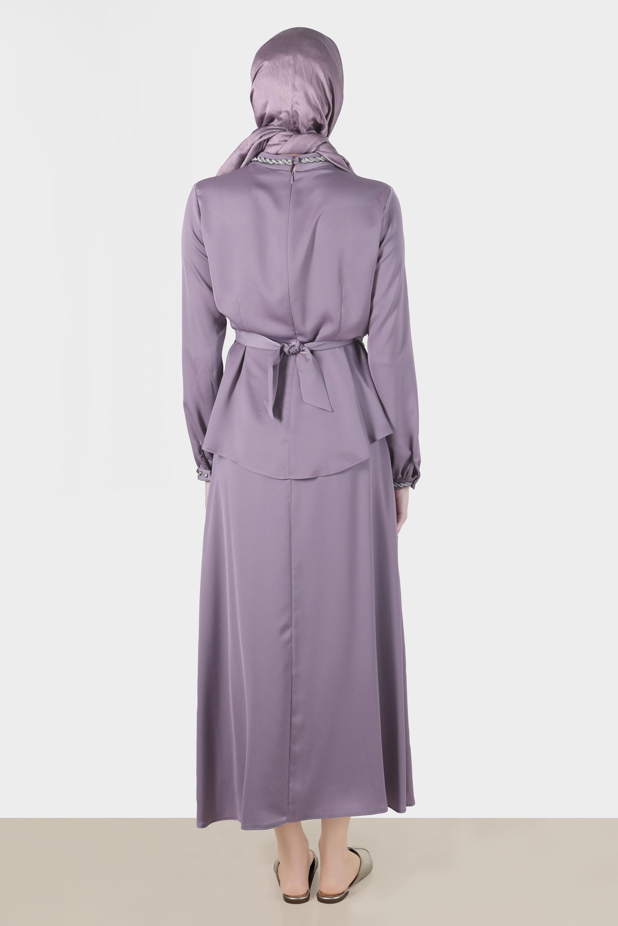 Tesettür giyim MOR ÇAPRAZ BAĞLAMALI SATEN İKİLİ ETEKLİ TAKIM 30280 