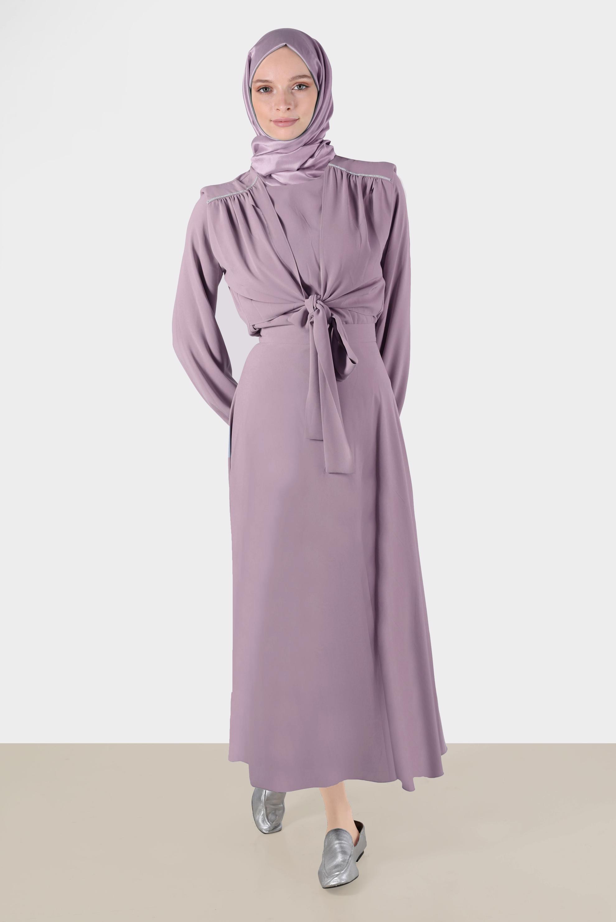Tesettür giyim MOR VATKALI BAĞLAMA DETAYLI İKİLİ ETEKLİ TAKIM 42519 