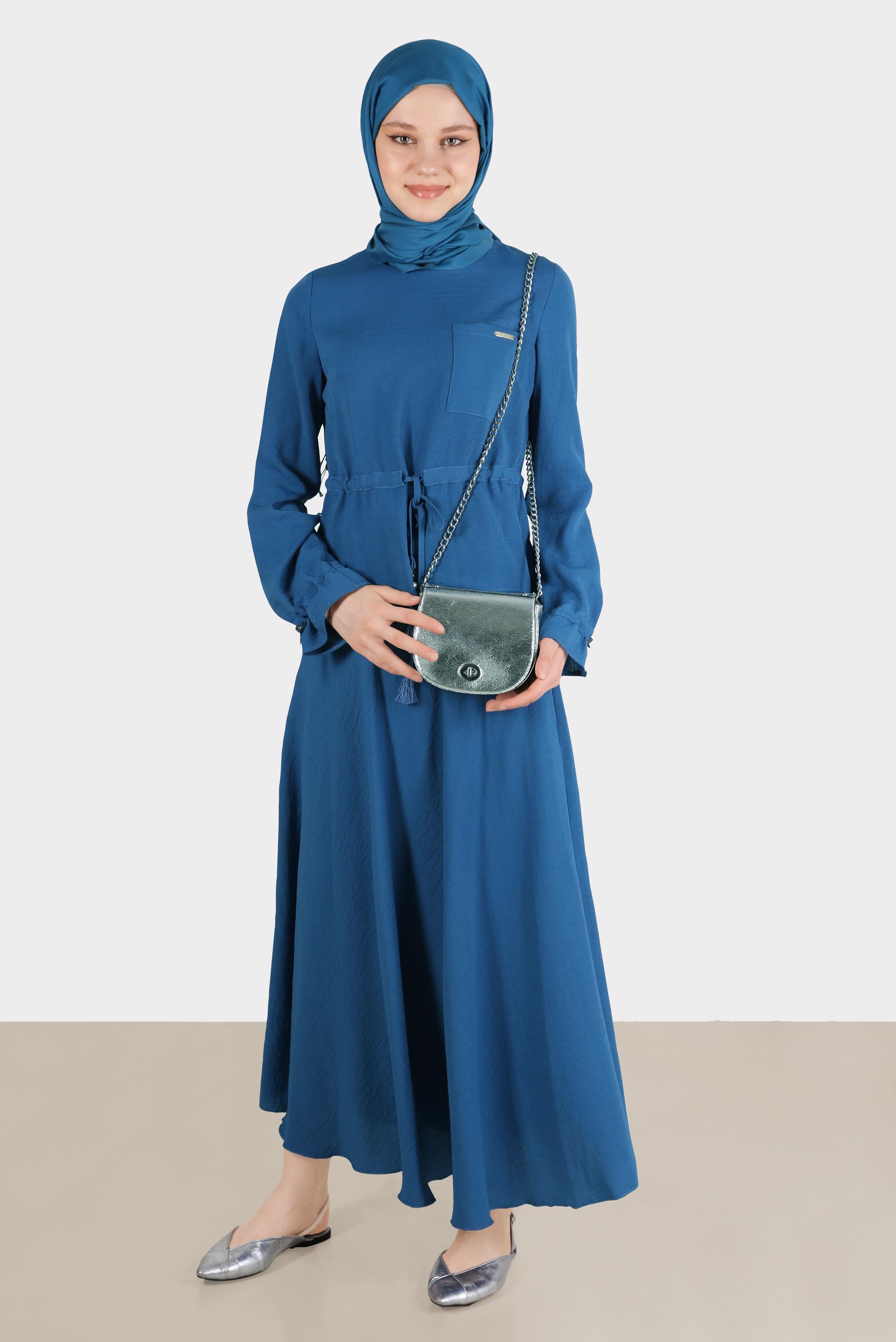 Tesettür giyim LACİVERT BELİ VE MANŞETLERİ BÜZGÜLÜ İKİLİ ETEKLİ TAKIM 42589 