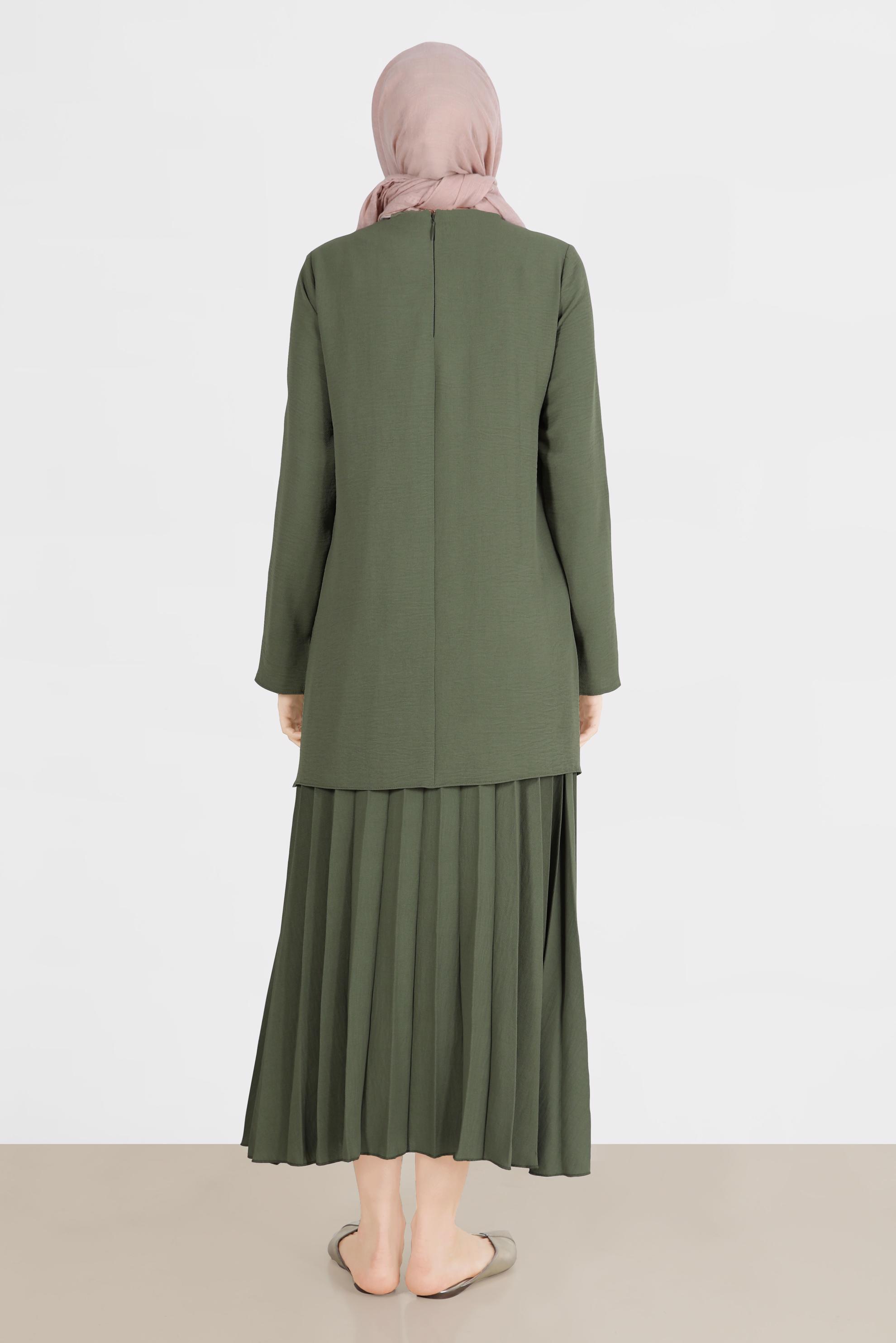 Tesettür giyim HAKİ SİMLİ RİBANALI DÜĞMELİ İKİLİ ETEKLİ TAKIM 42607