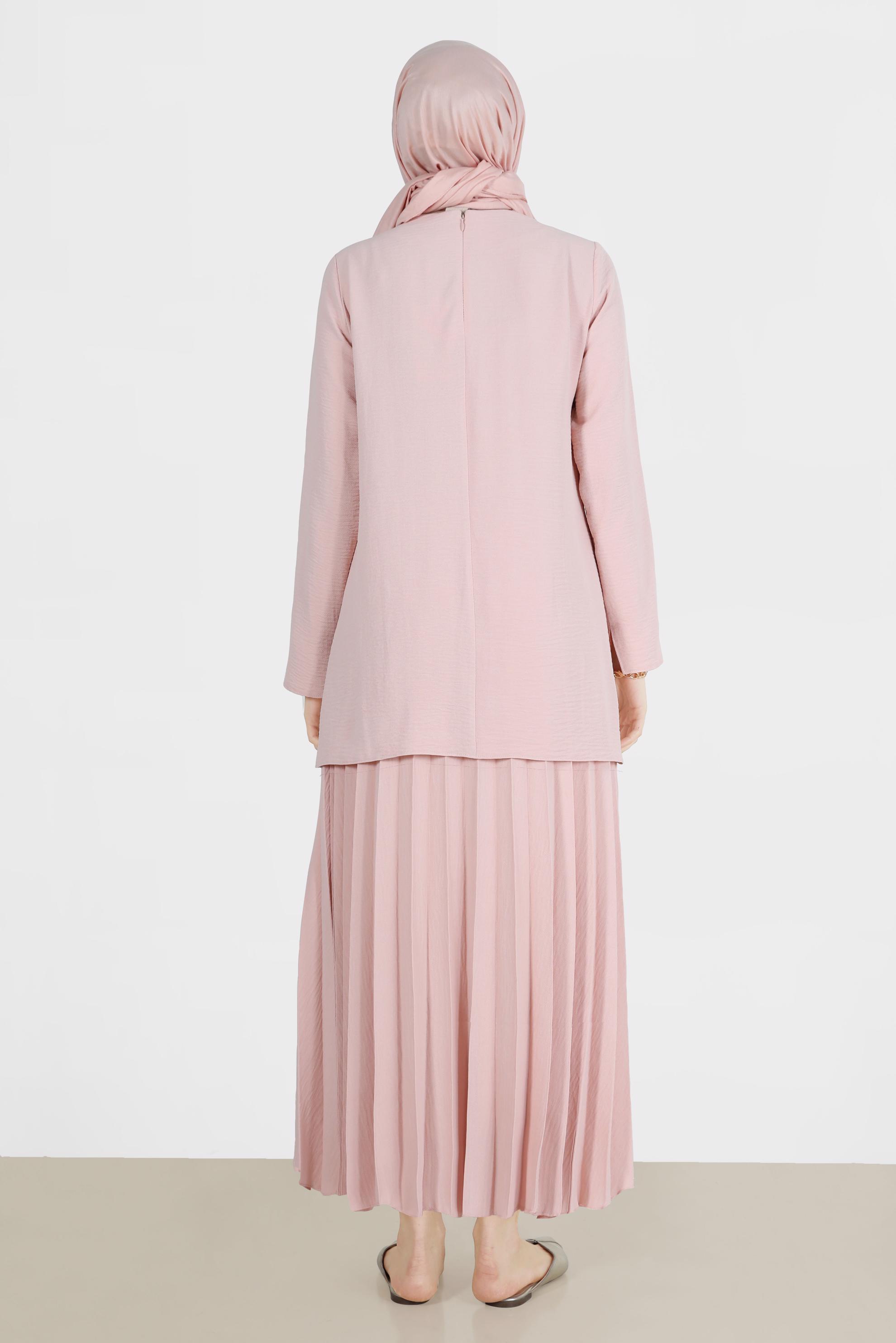 Tesettür giyim PUDRA SİMLİ RİBANALI DÜĞMELİ İKİLİ ETEKLİ TAKIM 42607