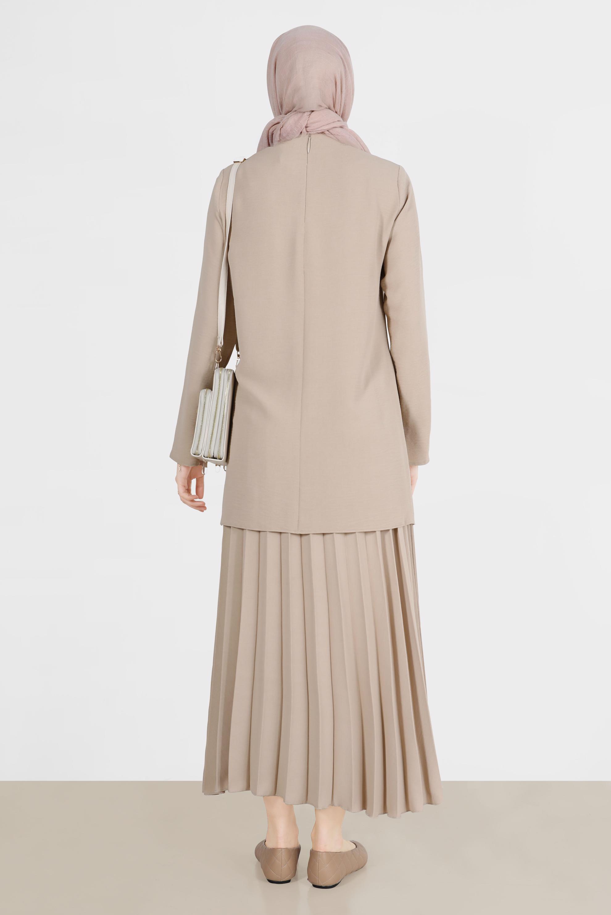 Tesettür giyim KUM SİMLİ RİBANALI DÜĞMELİ İKİLİ ETEKLİ TAKIM 42607