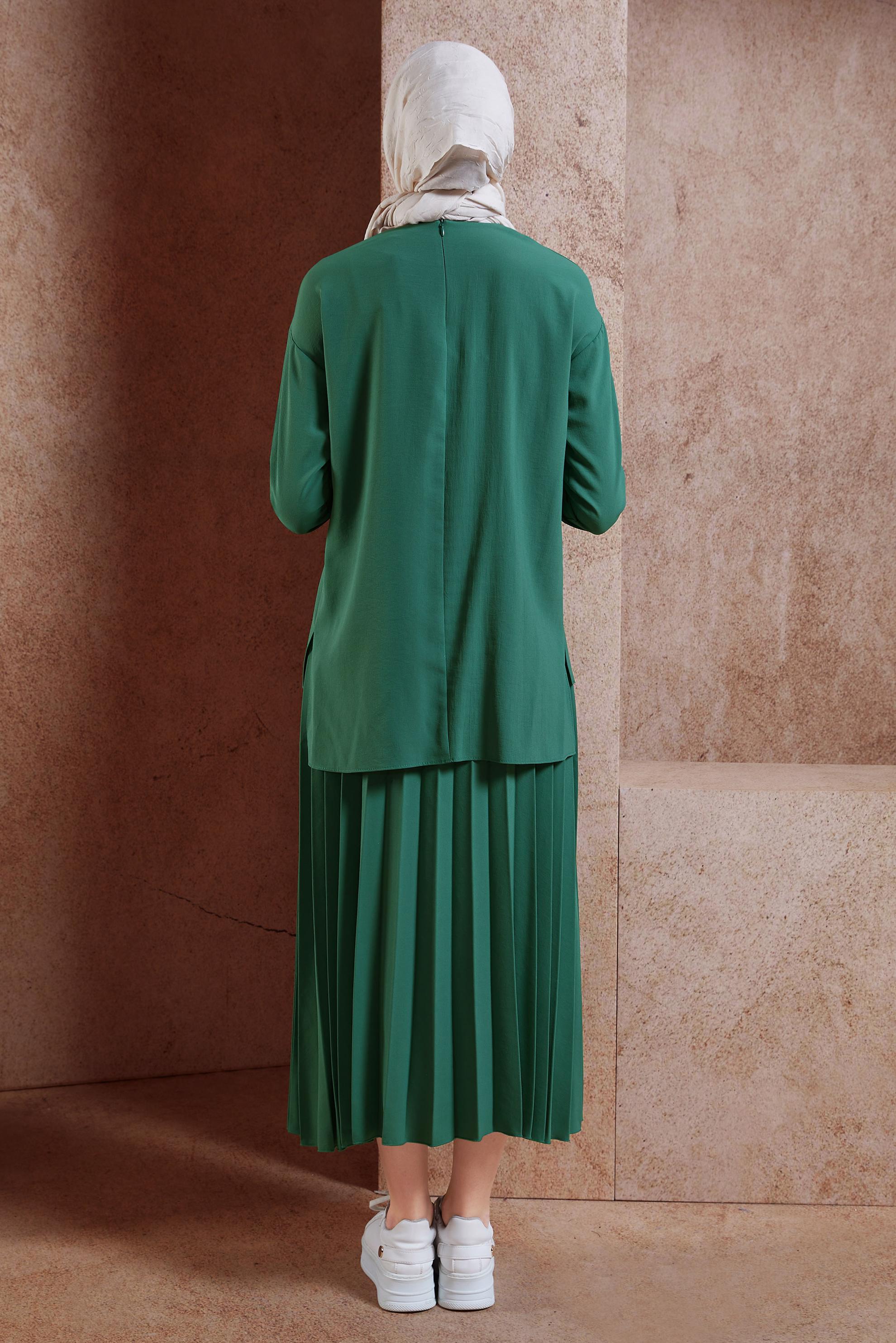 Tesettür giyim YEŞİL BASKI DETAYLI İKİLİ ETEKLİ TAKIM 42612 