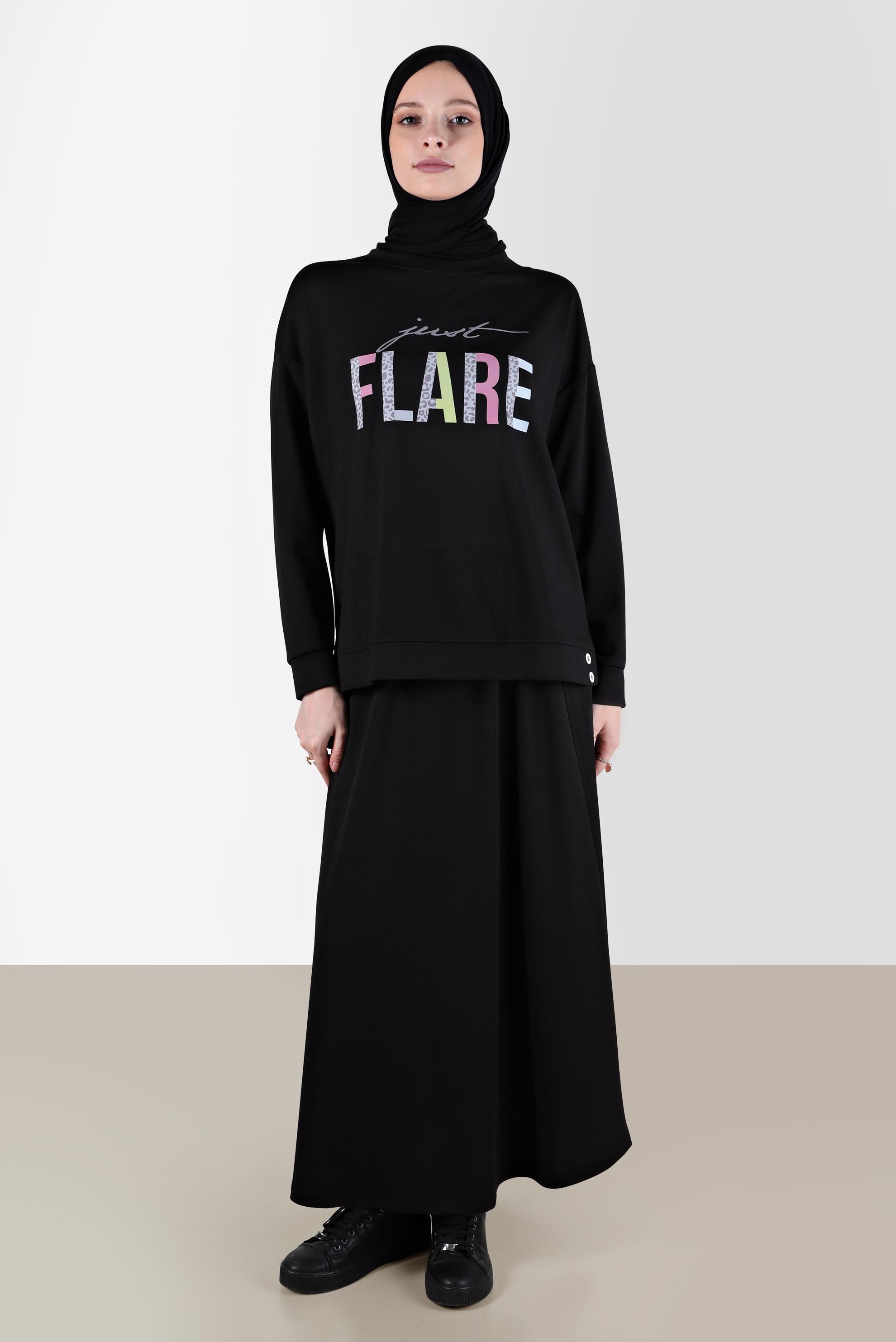 Tesettür giyim SİYAH YAZI BASKILI İKİLİ ETEKLİ TAKIM 42657 