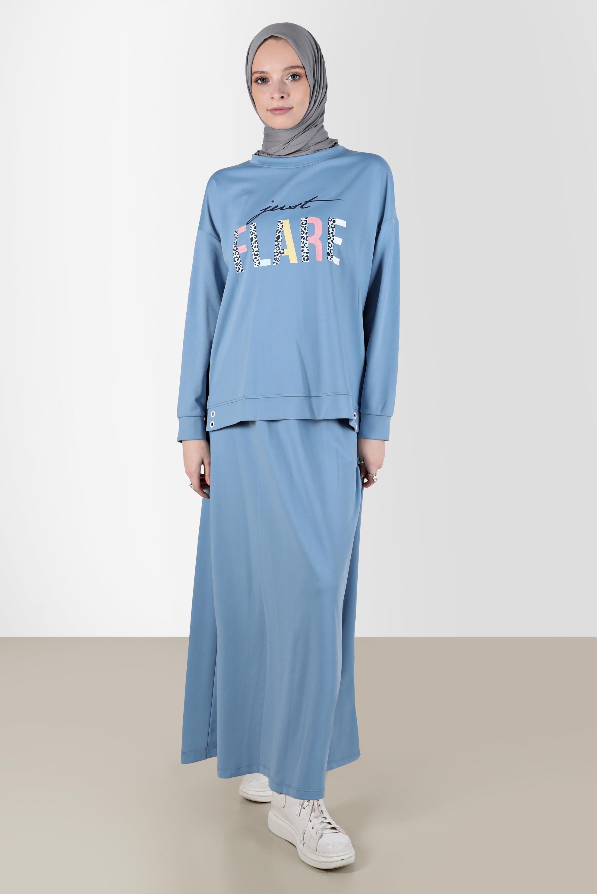 Tesettür giyim MAVİ YAZI BASKILI İKİLİ ETEKLİ TAKIM 42657 