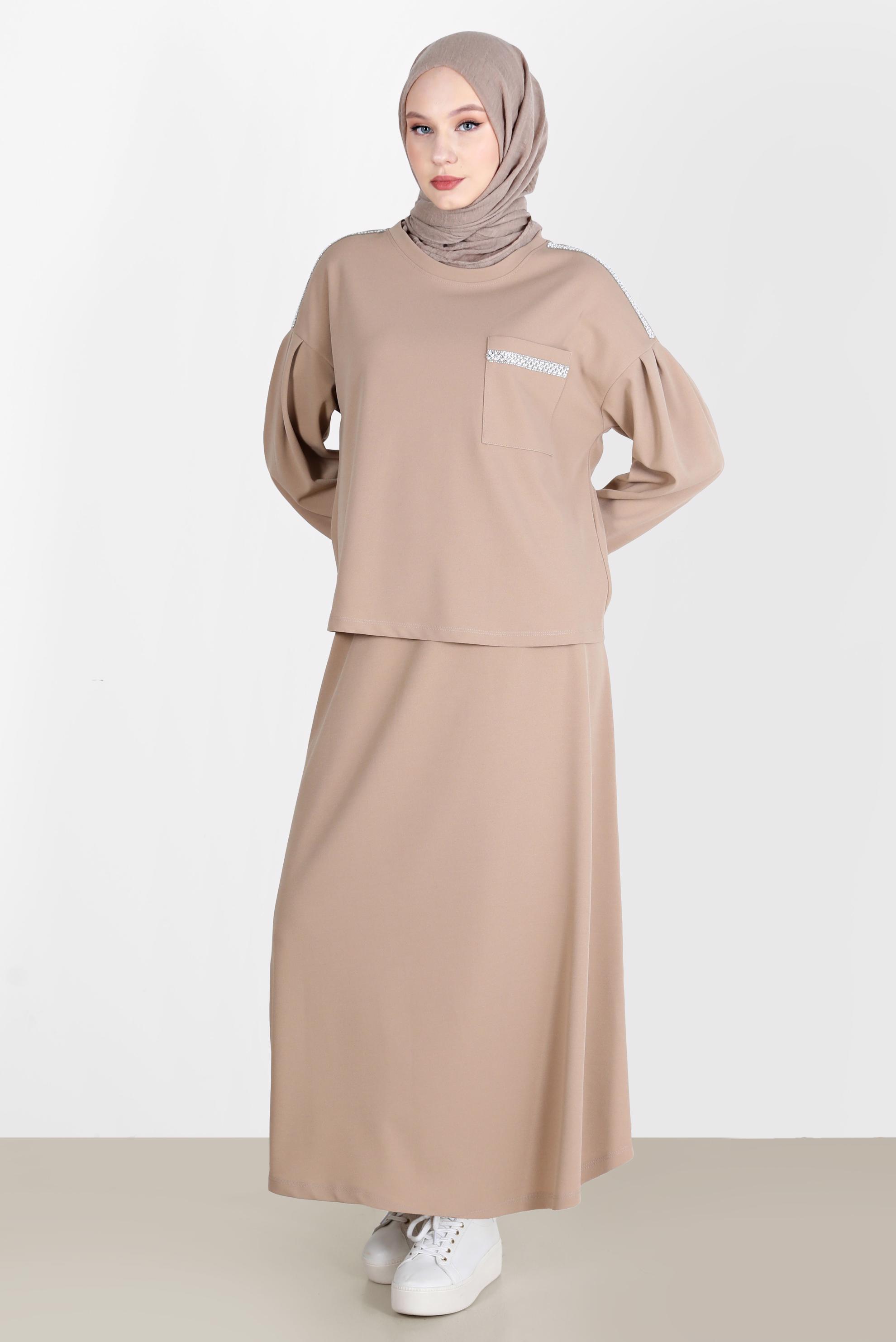Tesettür giyim KUM TAŞLI CEP DETAYLI İKİLİ ETEKLİ TAKIM 42658 