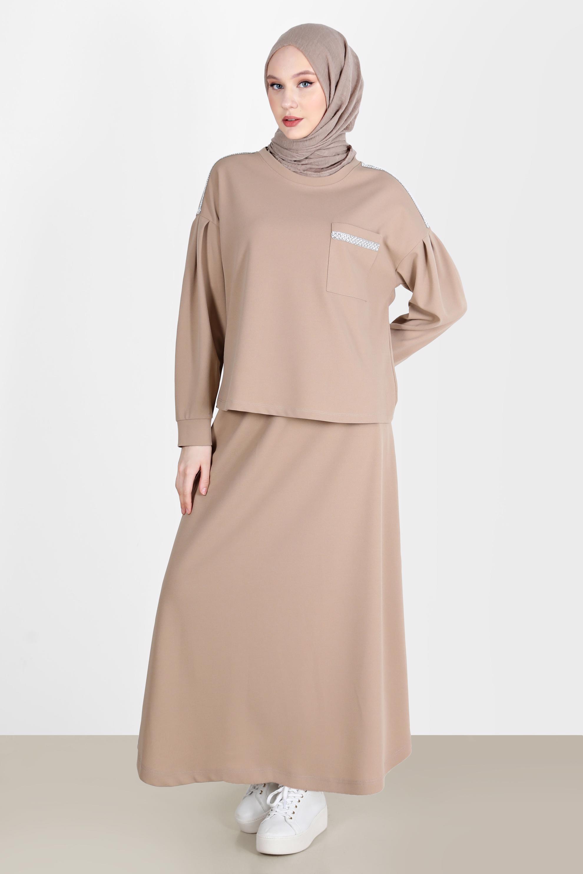 Tesettür giyim KUM TAŞLI CEP DETAYLI İKİLİ ETEKLİ TAKIM 42658 