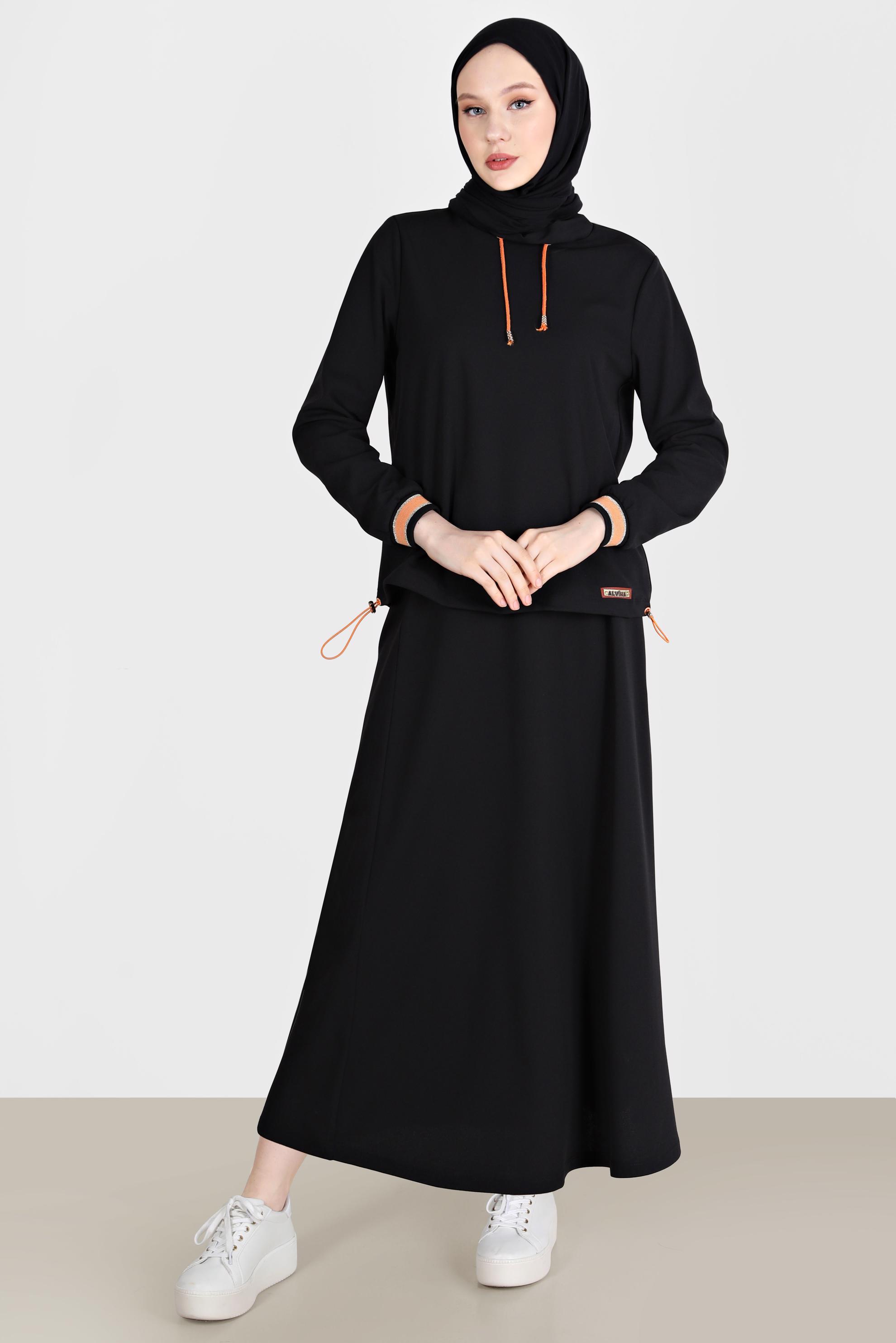 Tesettür giyim SİYAH DİK YAKA BAĞCIKLI İKİLİ ETEKLİ TAKIM 42659 