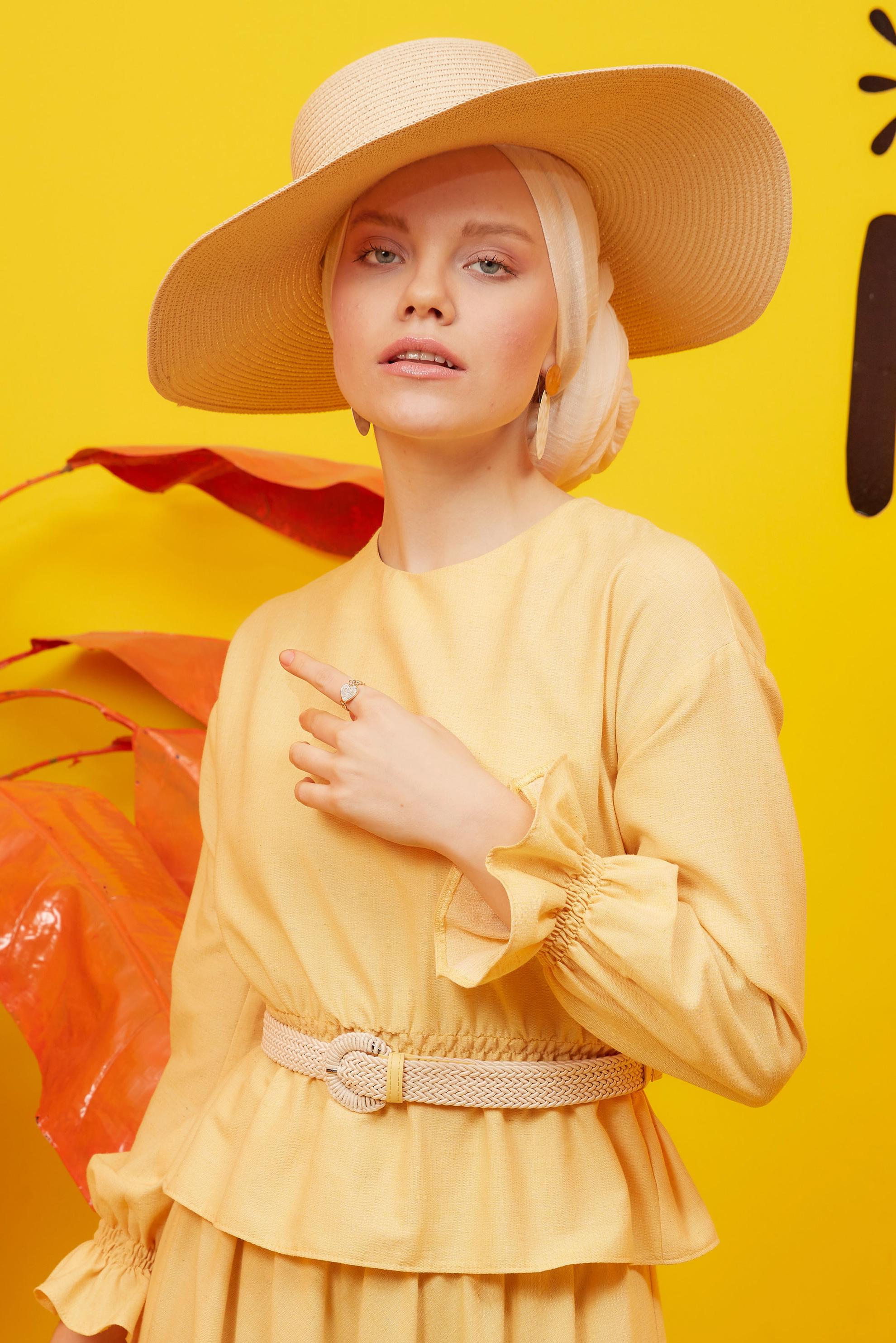 Tesettür giyim SARI BELİ VE MANŞETLERİ LASTİKLİ İKİLİ ETEKLİ TAKIM 42668 