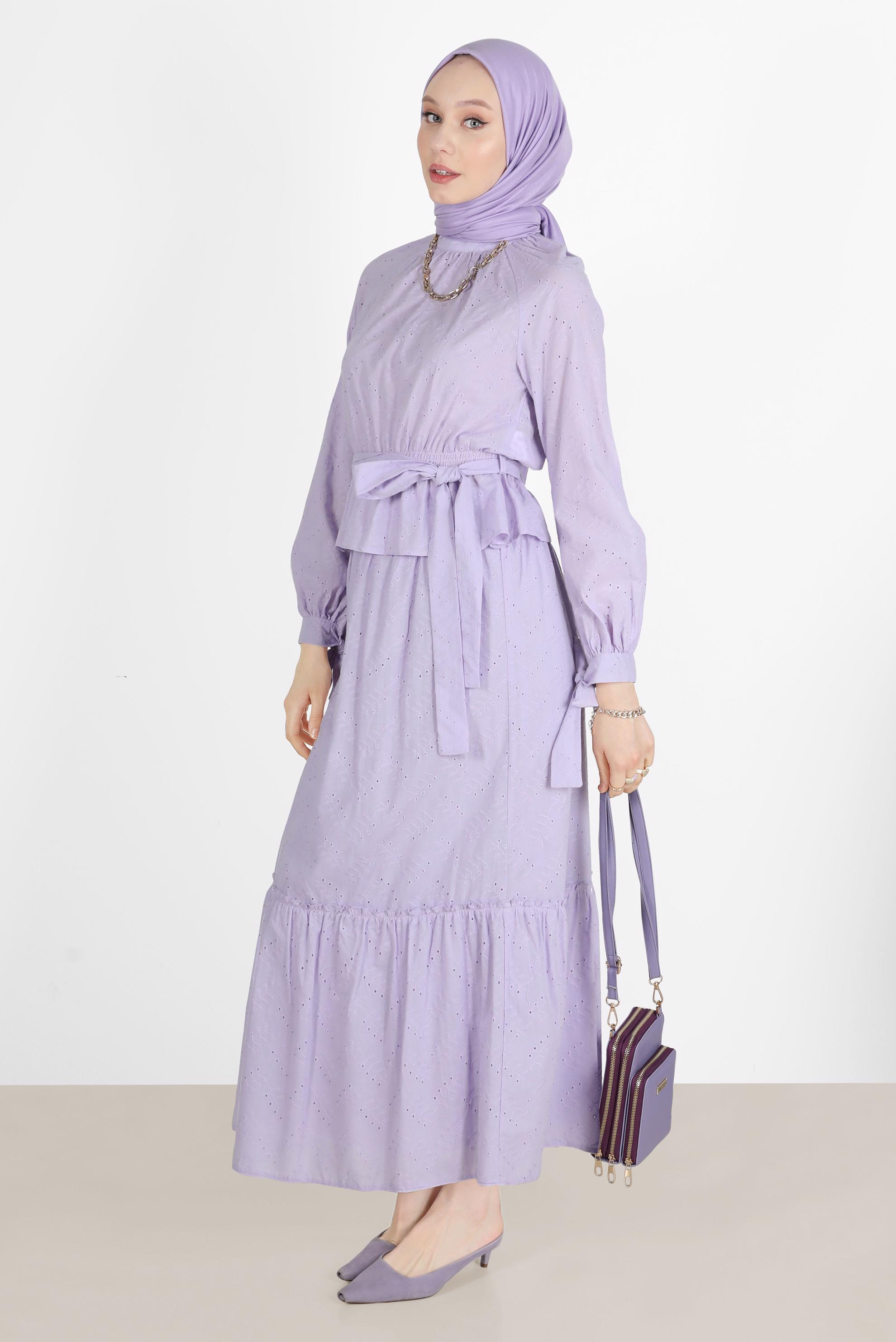 Tesettür giyim MOR BELİ BÜZGÜLÜ KUŞAKLI FİSTOLU İKİLİ ETEKLİ TAKIM 42707 