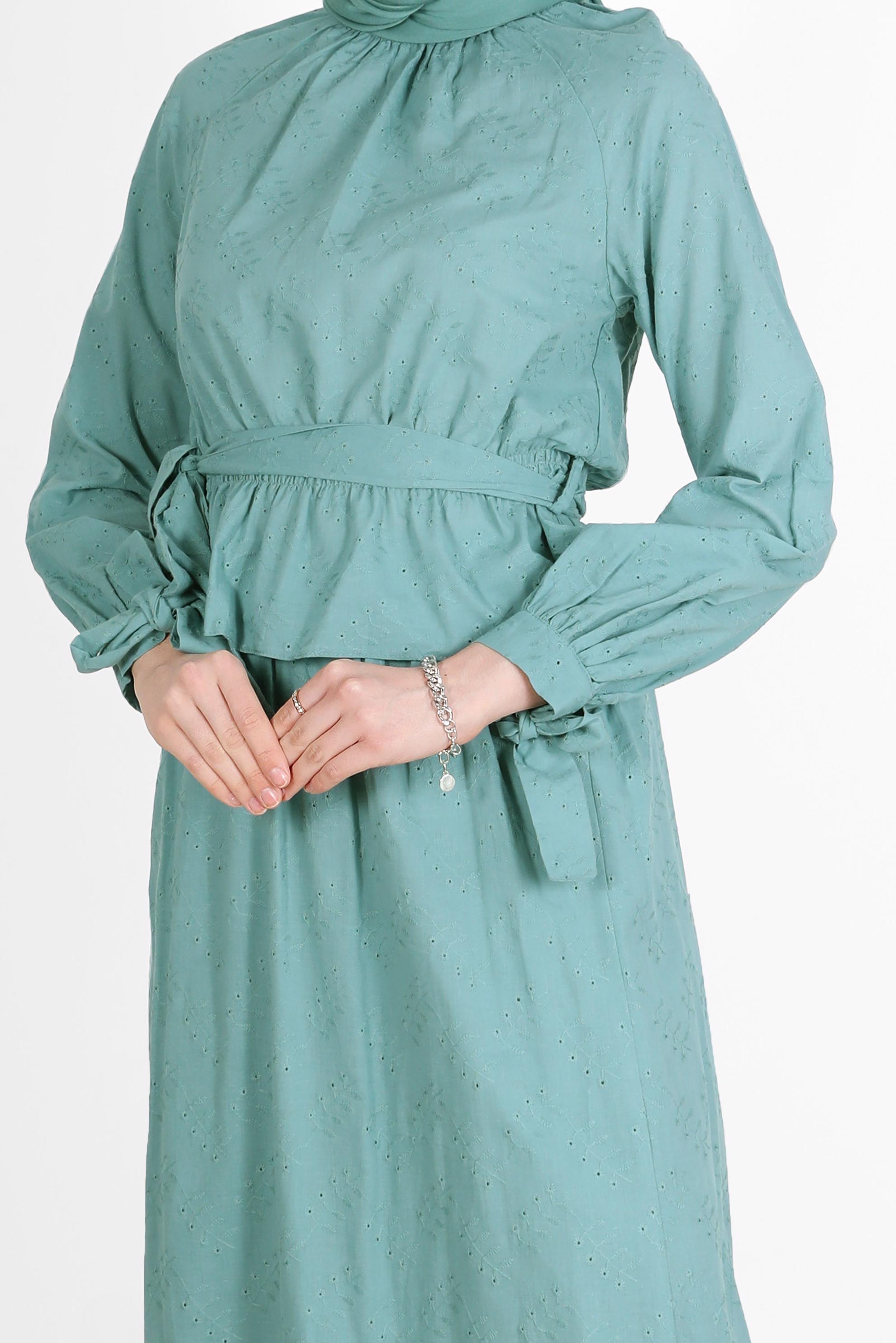 Tesettür giyim MAVİ BELİ BÜZGÜLÜ KUŞAKLI FİSTOLU İKİLİ ETEKLİ TAKIM 42707 