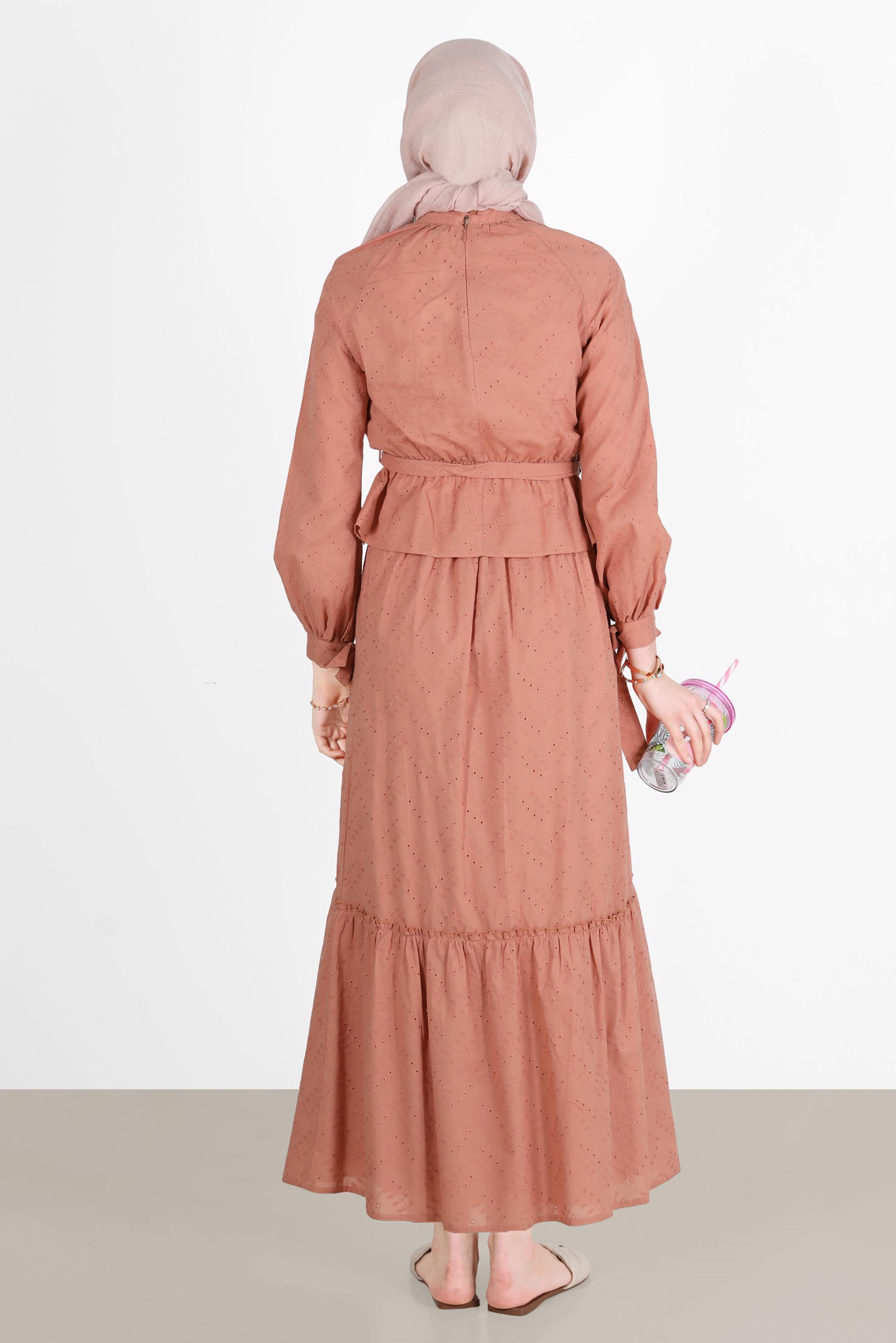 Tesettür giyim PEMBE BELİ BÜZGÜLÜ KUŞAKLI FİSTOLU İKİLİ ETEKLİ TAKIM 42707 