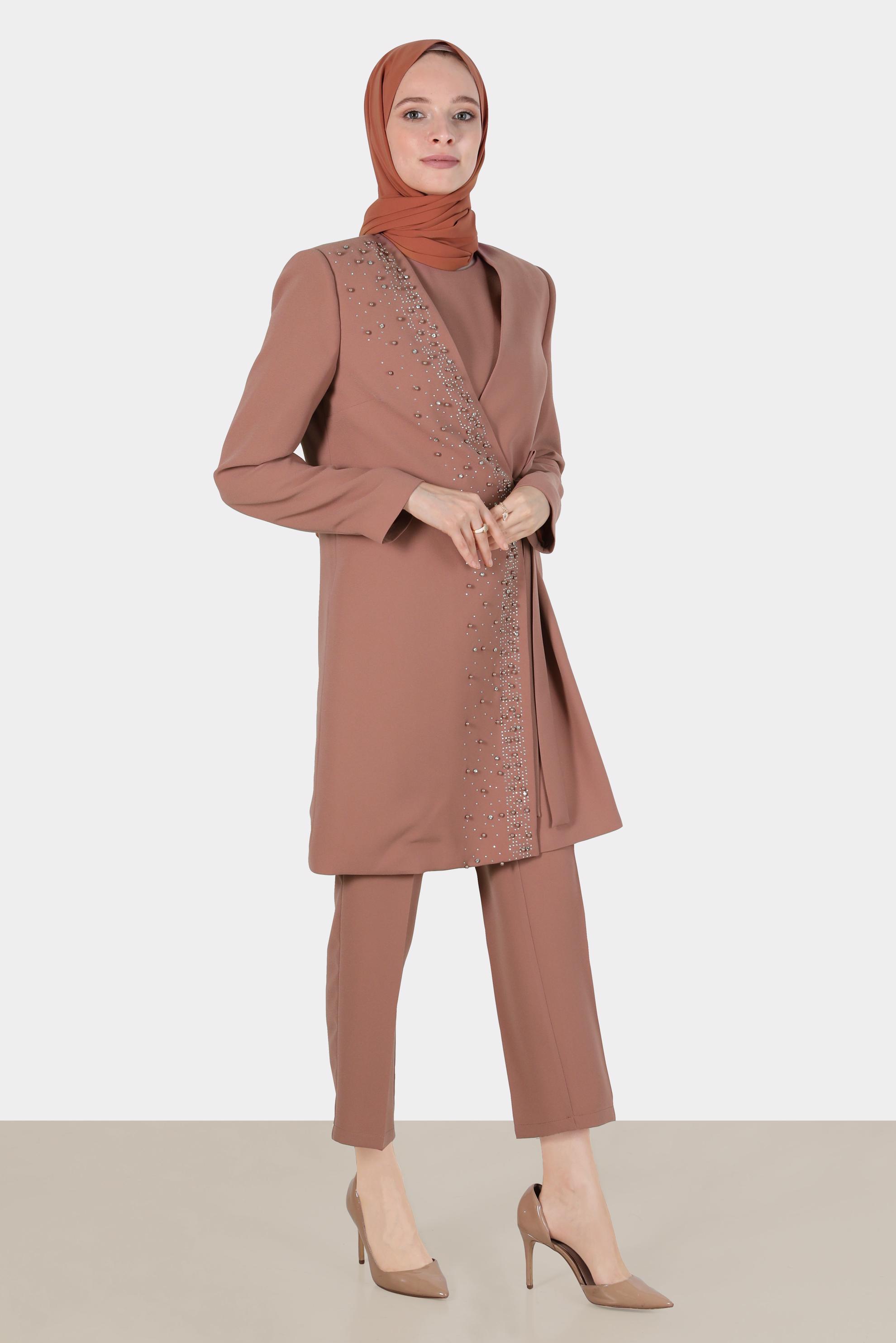 Tesettür giyim KAHVE TAŞLI BONCUKLU YANDAN BAĞLAMALI ÜÇLÜ PANT. TAKIM 30263 